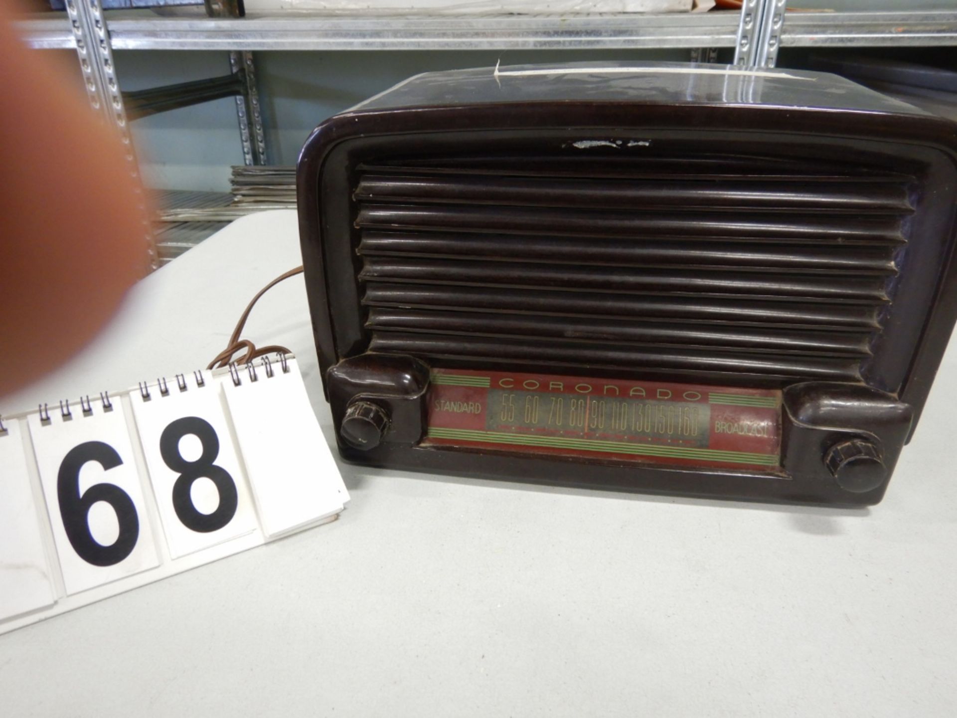 VINTAGE BAKELITE CORONADO RADIO MODEL 42/8336C; SERIAL # S20478