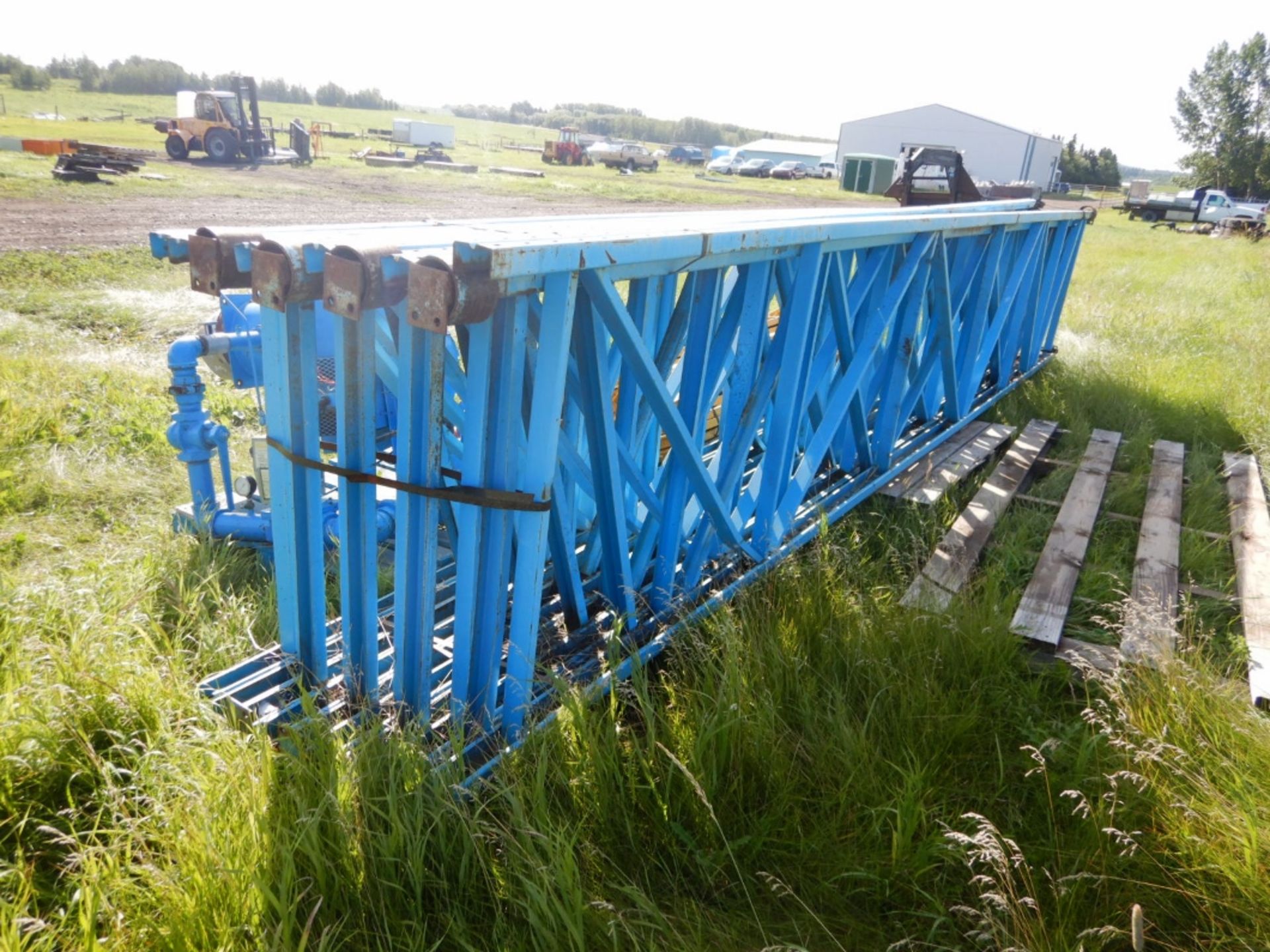 L/O INDUSTRIAL PALLET RACKING INCLUDING 10-22FT X 44" UPRITES, 44-8FT CROSSBEAMS - Image 2 of 3