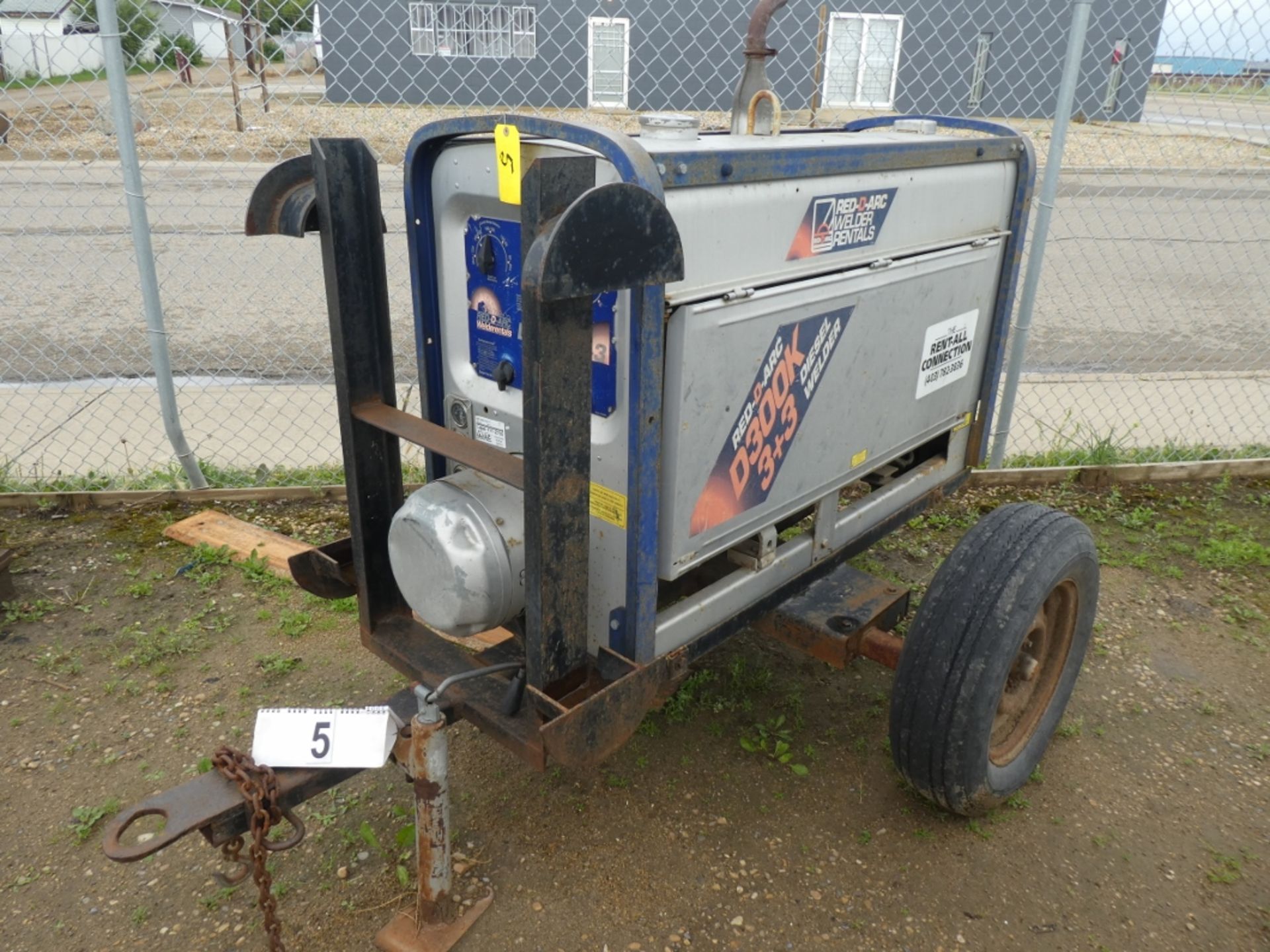 RED-D-ARC D300K 3+3 PORTABLE WELDER, MODEL RA-250-V1903, DIESEL, 3759 HRS SHOWING, S/N 7636AC