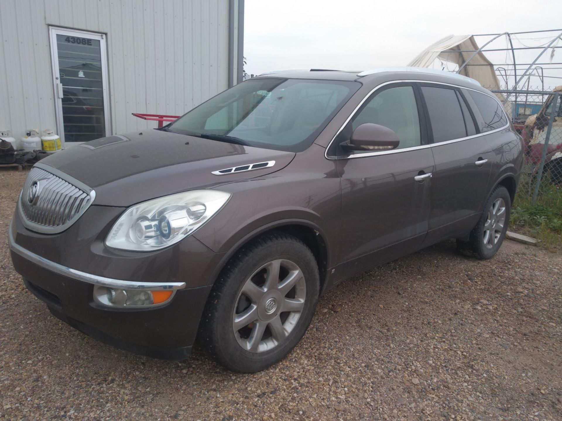 2010 BUICK ENCLAVE CXL SUV 7 PASSENGER, FULL LOAD, 165,300 KM SHOWING, S/N 5GALVCED7AJ123531