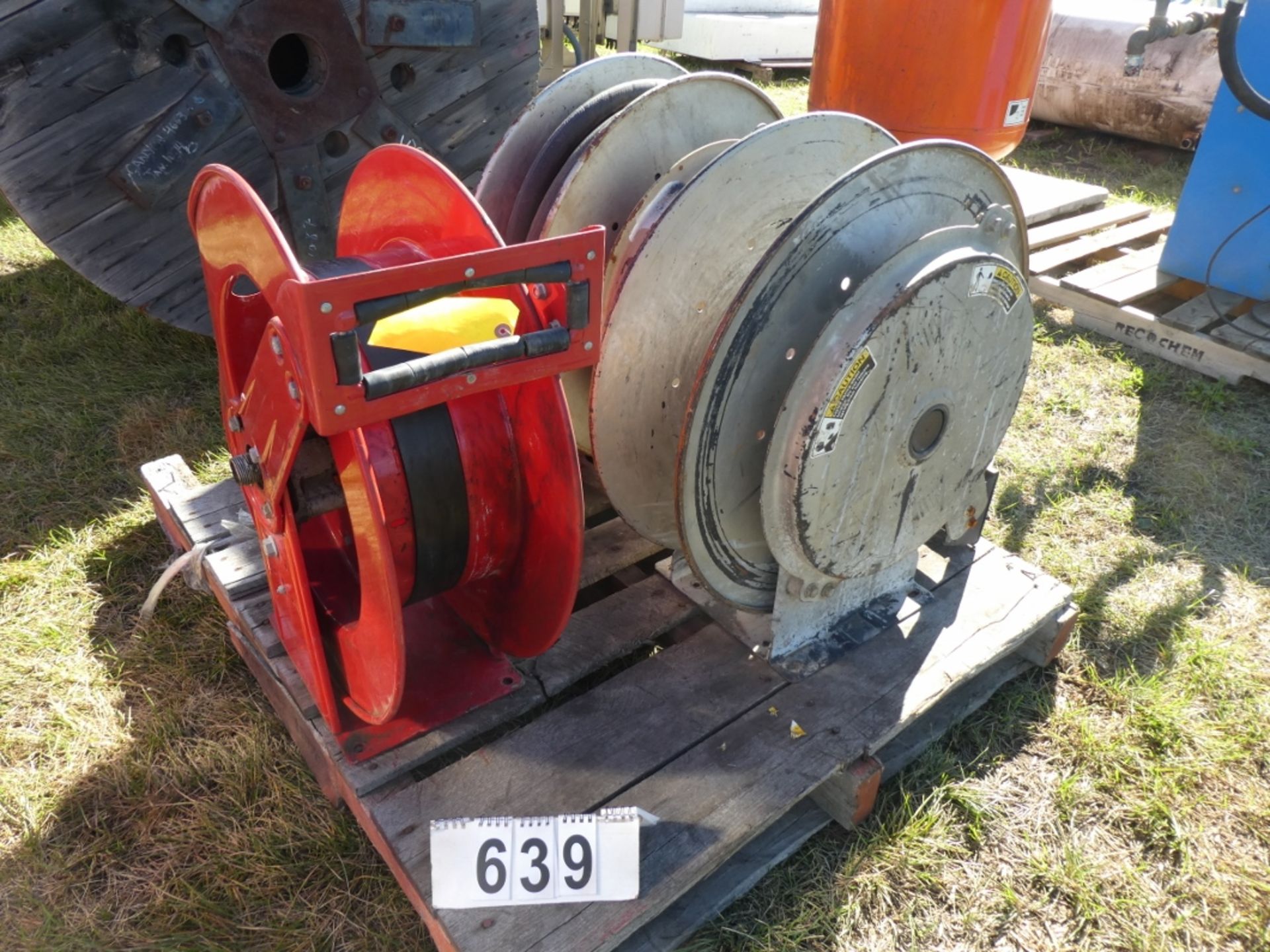 L/O 3-INDUSTRIAL HOSE REELS