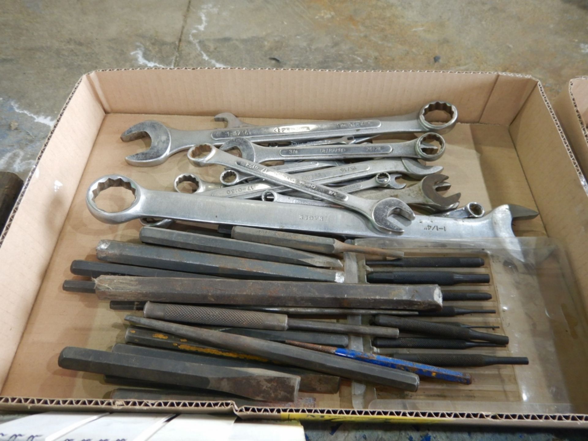 L/O PUNCHES & CHISELS, COMBINATION WRENCHES, SCREW DRIVERS, DRIVE ASSORTMENT KIT, ETC - Image 3 of 3