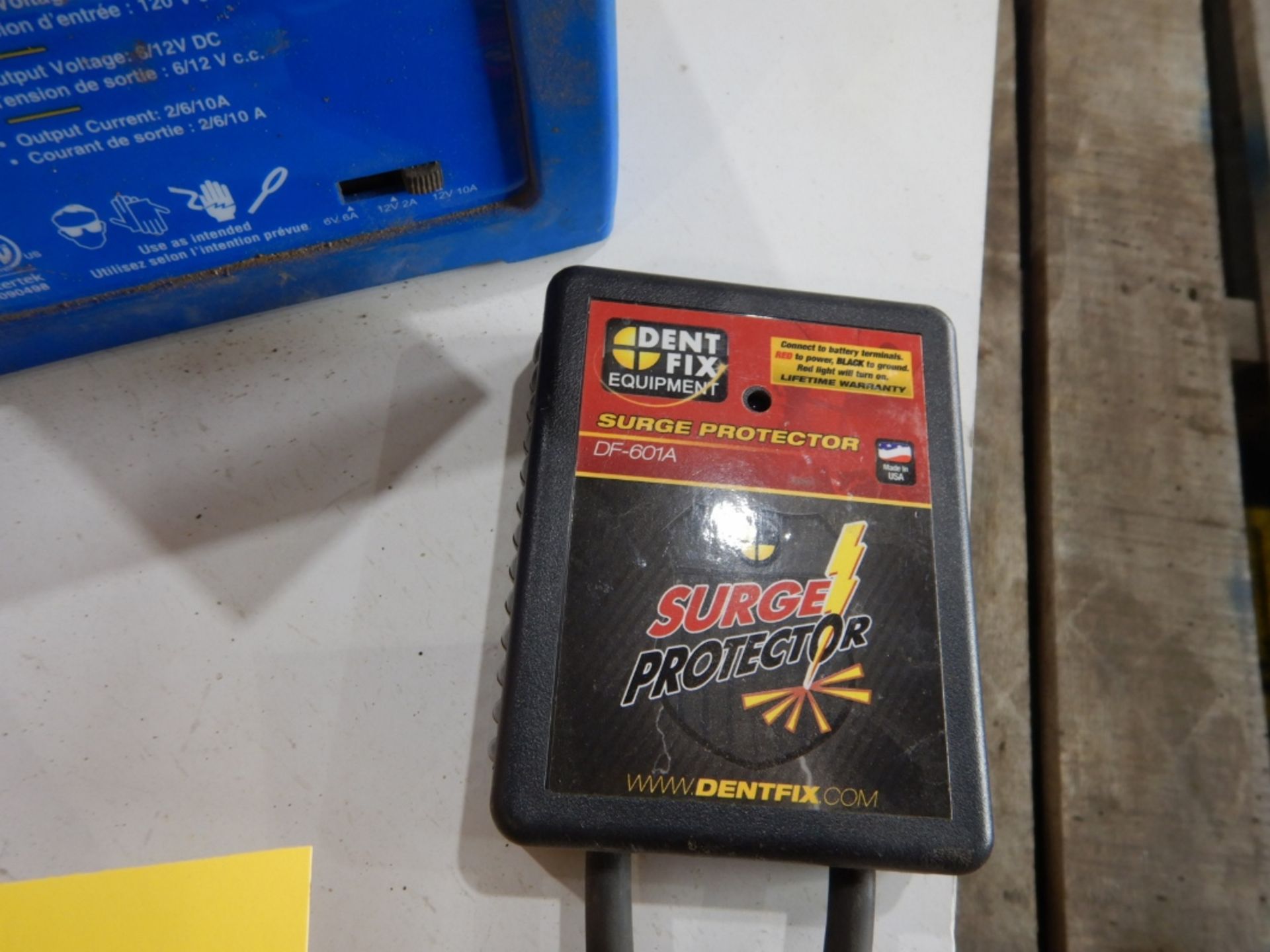 POWER FIST BATTERY CHARGER, DENT FIX SURGE PROTECTOR - Image 2 of 3