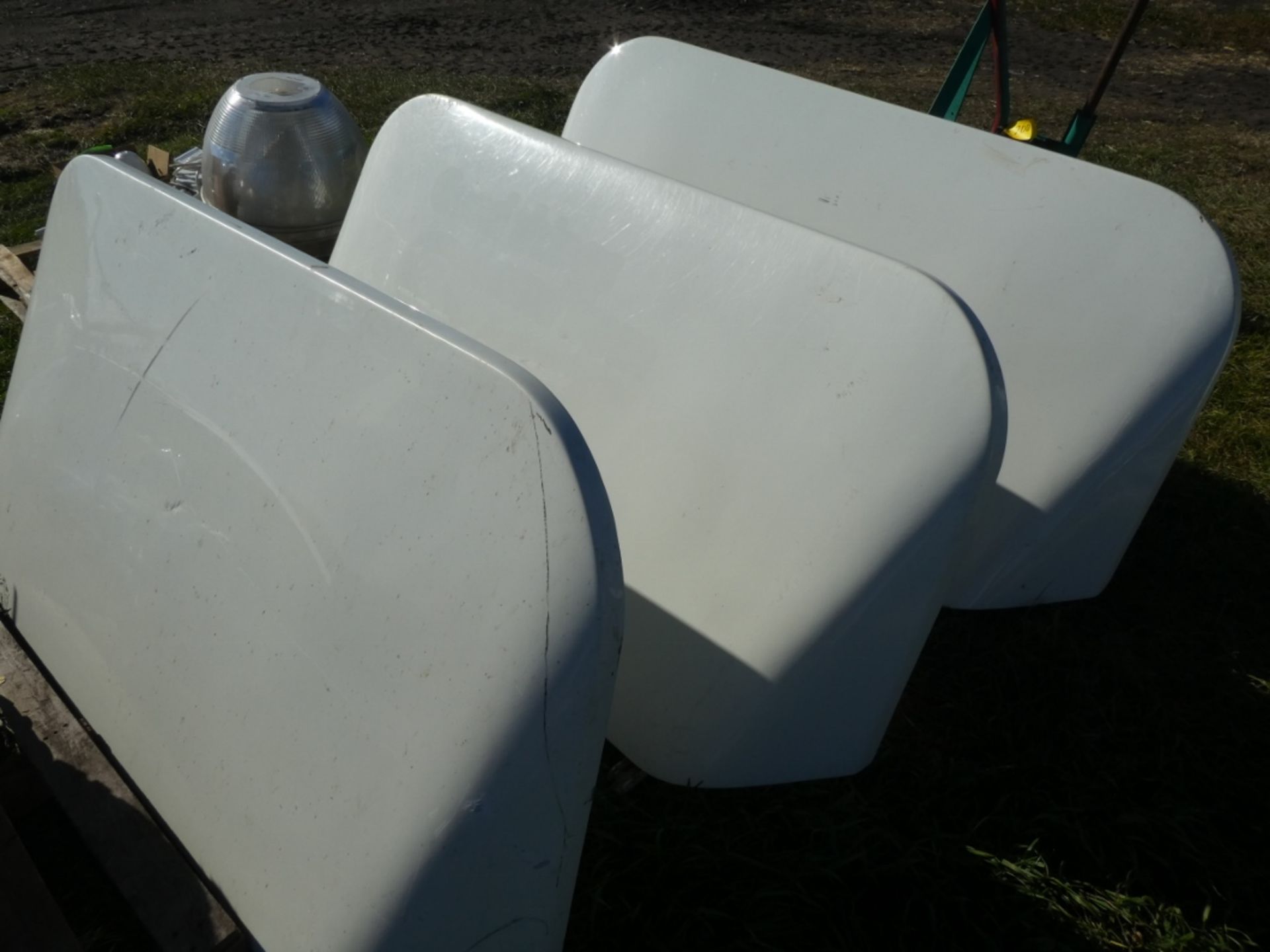 2-CAB MOUNT WIND DEFLECTORS, 3-ROOF MOUNT WIND DEFLECTORS - Image 6 of 6