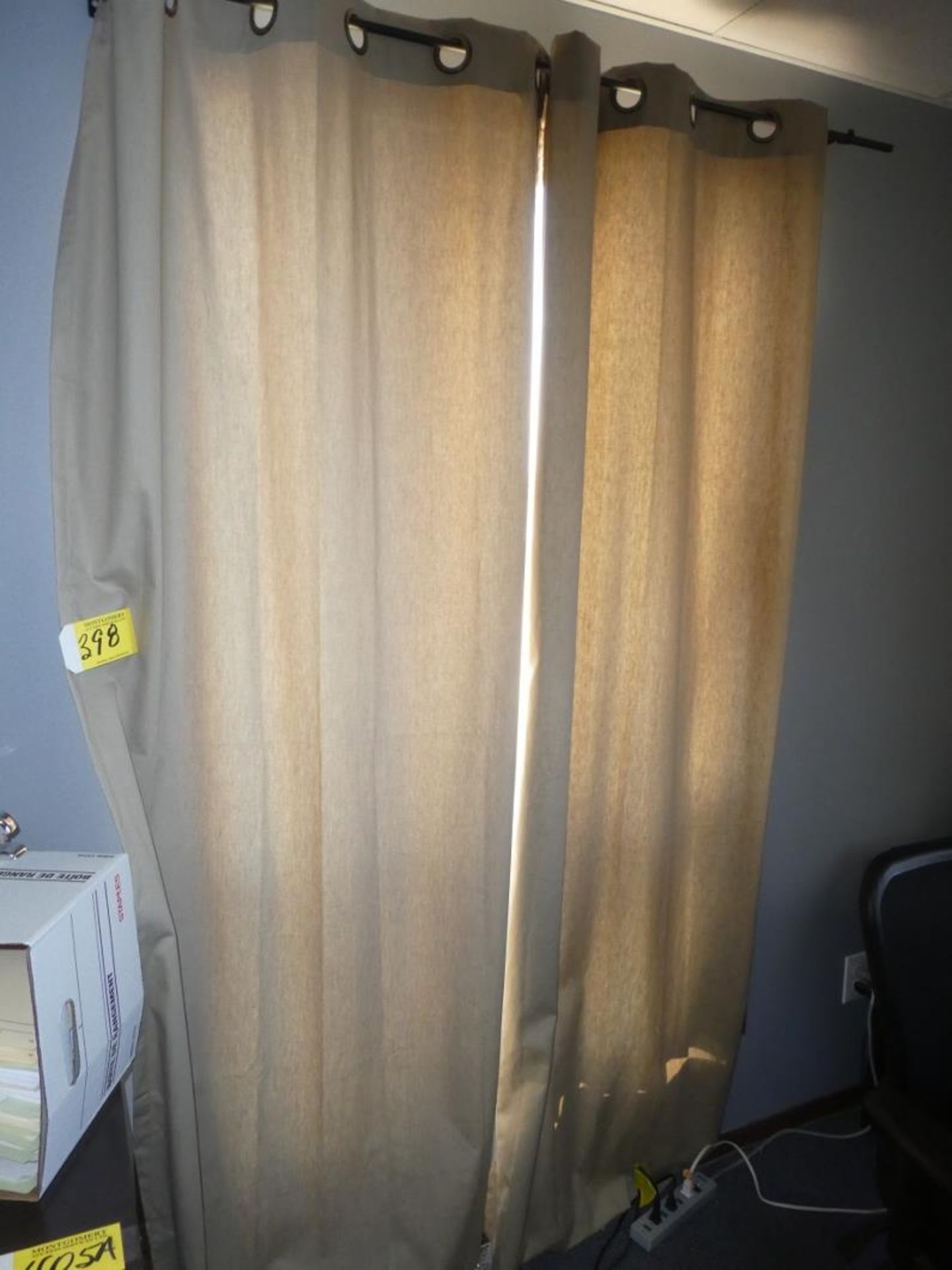 FITTED SHEET, CURTAINS - Image 2 of 2