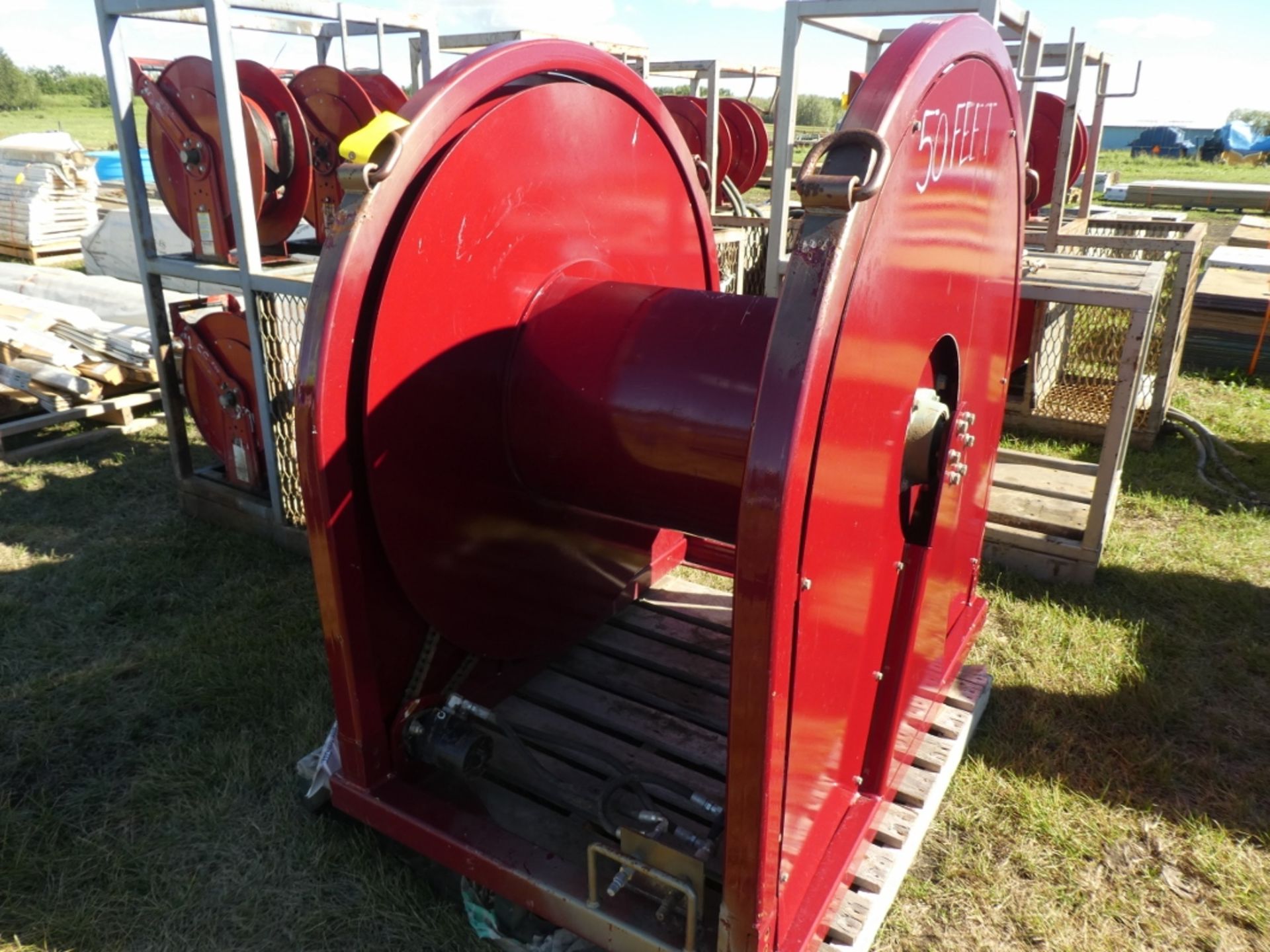 HOSE REEL DRUM W/ HYDRAULIC ORBIT MOTOR & CHAIN DRIVE - Image 3 of 6