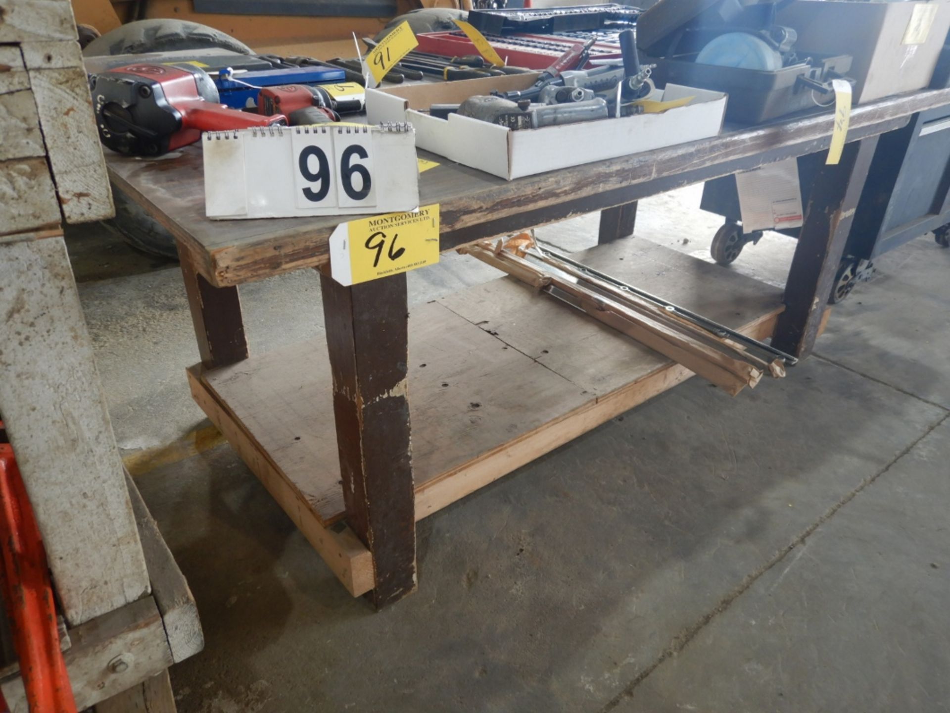 40"X6 FT WOODEN WORK BENCH