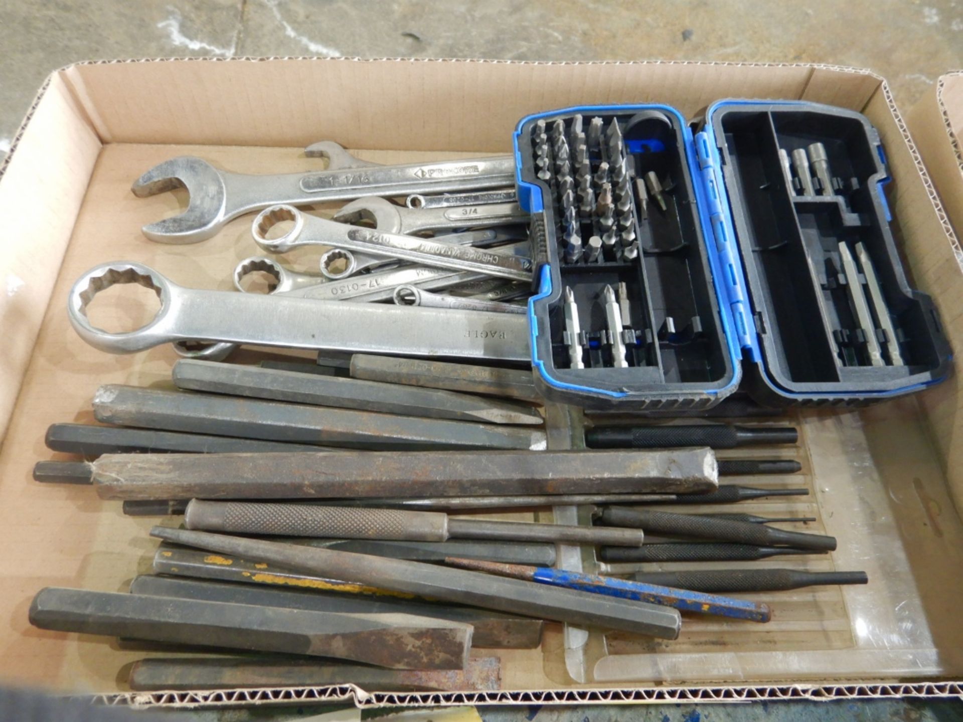 L/O PUNCHES & CHISELS, COMBINATION WRENCHES, SCREW DRIVERS, DRIVE ASSORTMENT KIT, ETC - Image 2 of 3