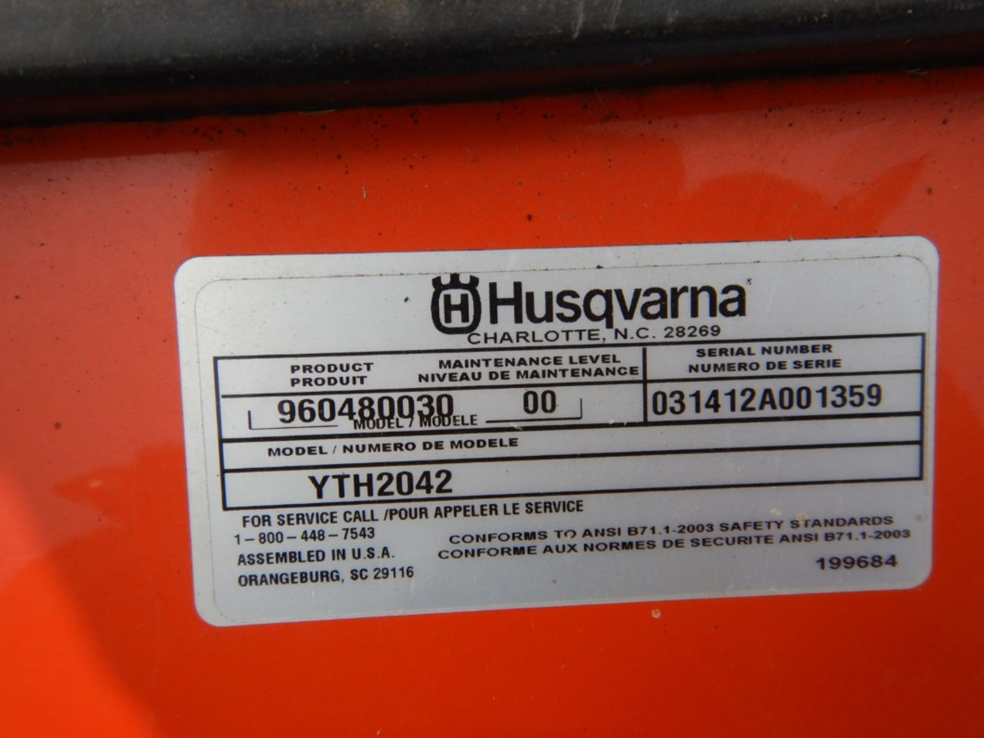 HUSQVARNA YTH 2042 LAWN TRACTOR - W/42" DECK 23 HP GAS ENGINE S/N 031412A001359 - Image 4 of 4