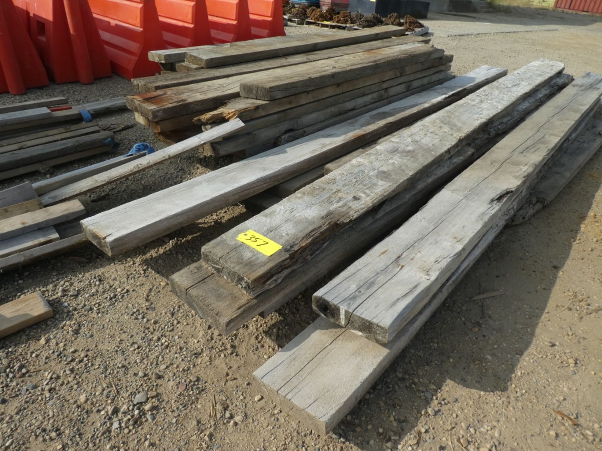 L/O ASSORTED LUMBER, BRIDGE TIMBERS, ETC