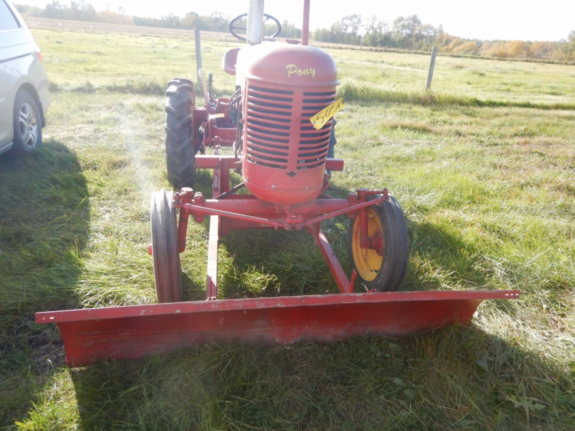 MASSEY HARRIS PONY TRACTOR W/ HYDRAULIC BLADE - Image 3 of 6