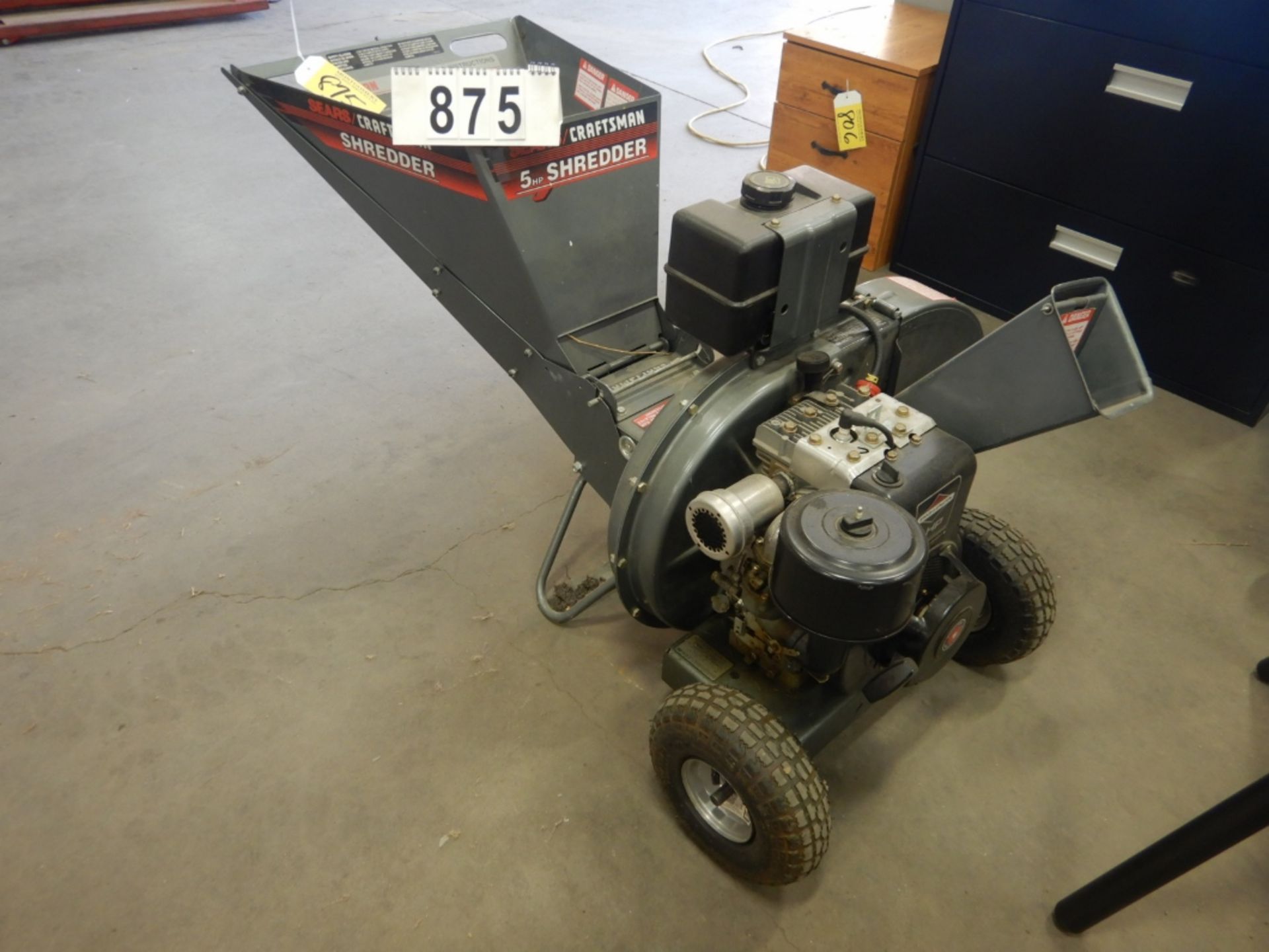 CRAFTSMAN CHIPPER/SHREDDER W/ 8HP B&S ENGINE - Image 3 of 3