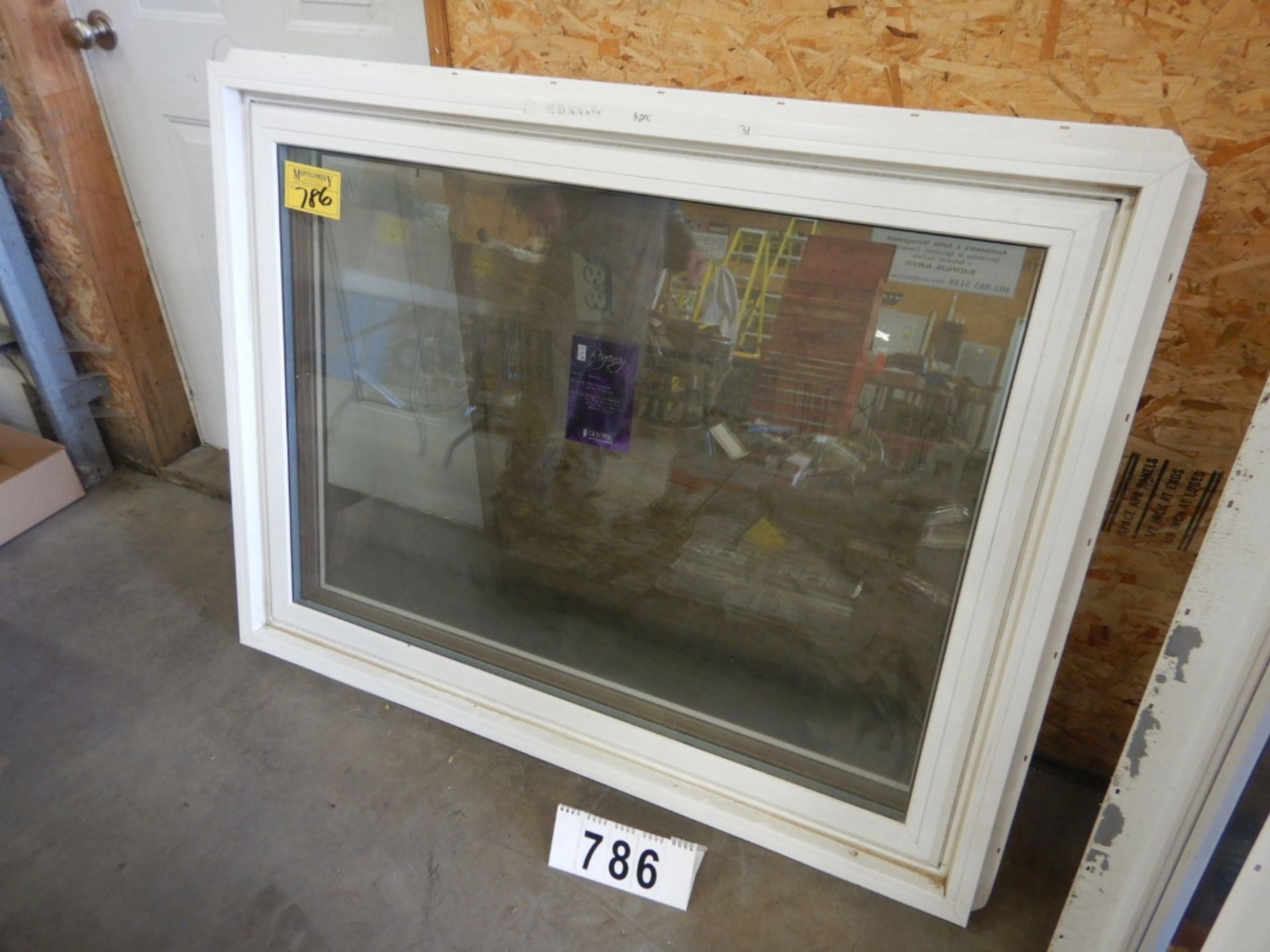 48 X 36" VINYL CLAD WINDOW