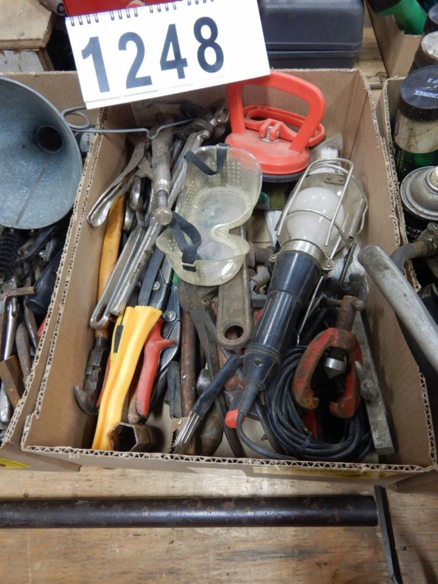 L/O ASSORTED HAND TOOLS, LPG TORCH SET, ETC