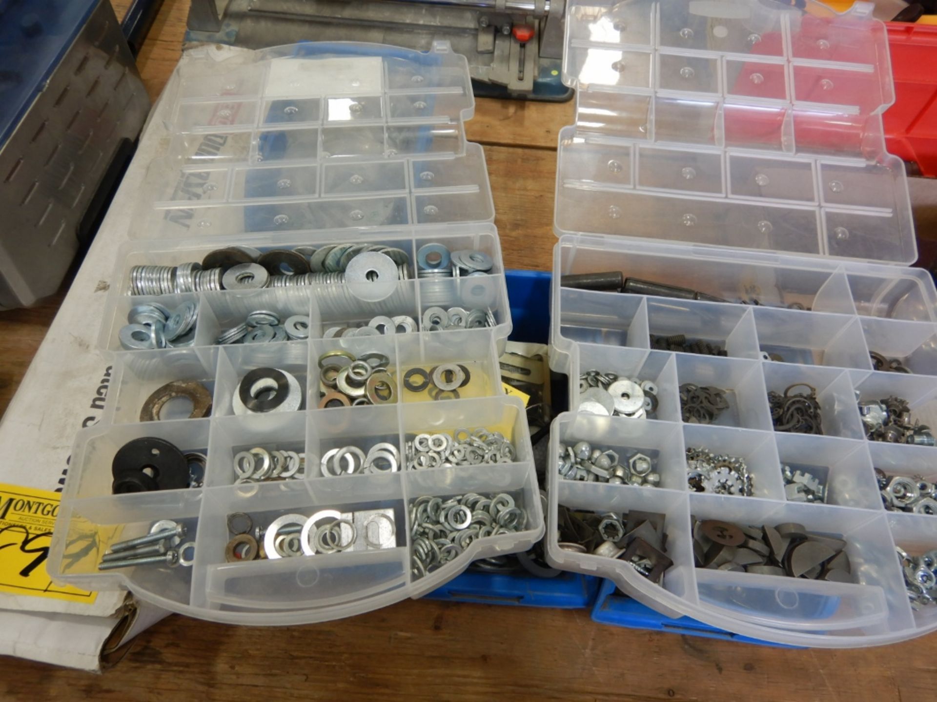 L/O ASSORTED HARDWARE & HARDWARE TRAYS, COLLATED SCREWS, LATCHES, ETC - Image 3 of 5
