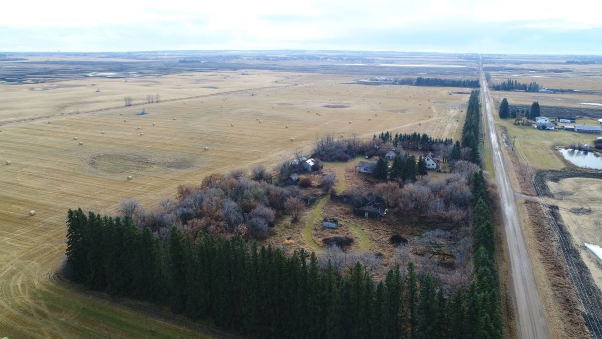 160+/- Total Acres NW 8-56-20-W4, Bruderheim, AB, consisting of Crop Land, Surface Lease & Yard Site - Image 3 of 34