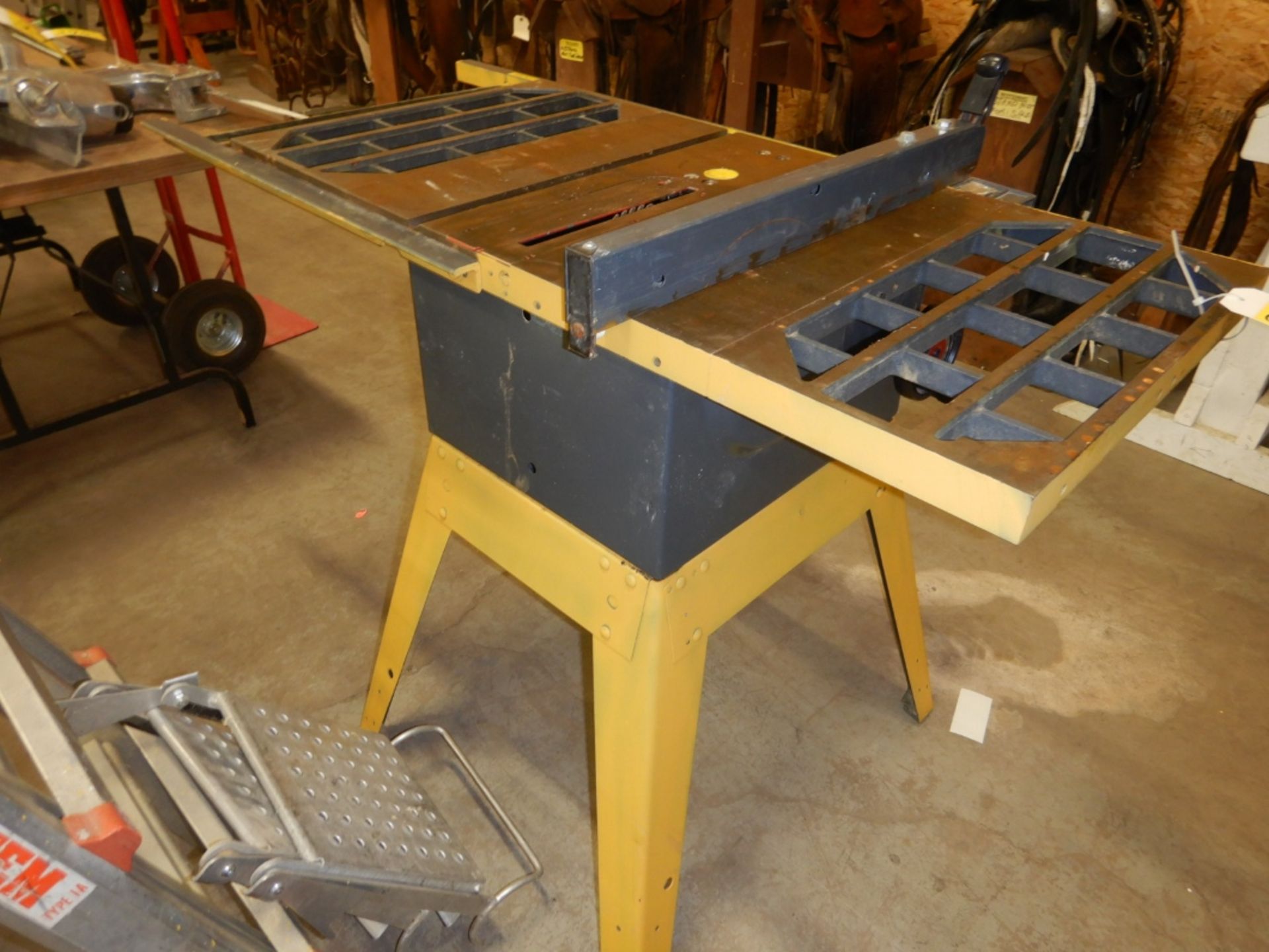 SEARS 10" TABLE SAW - Image 4 of 4