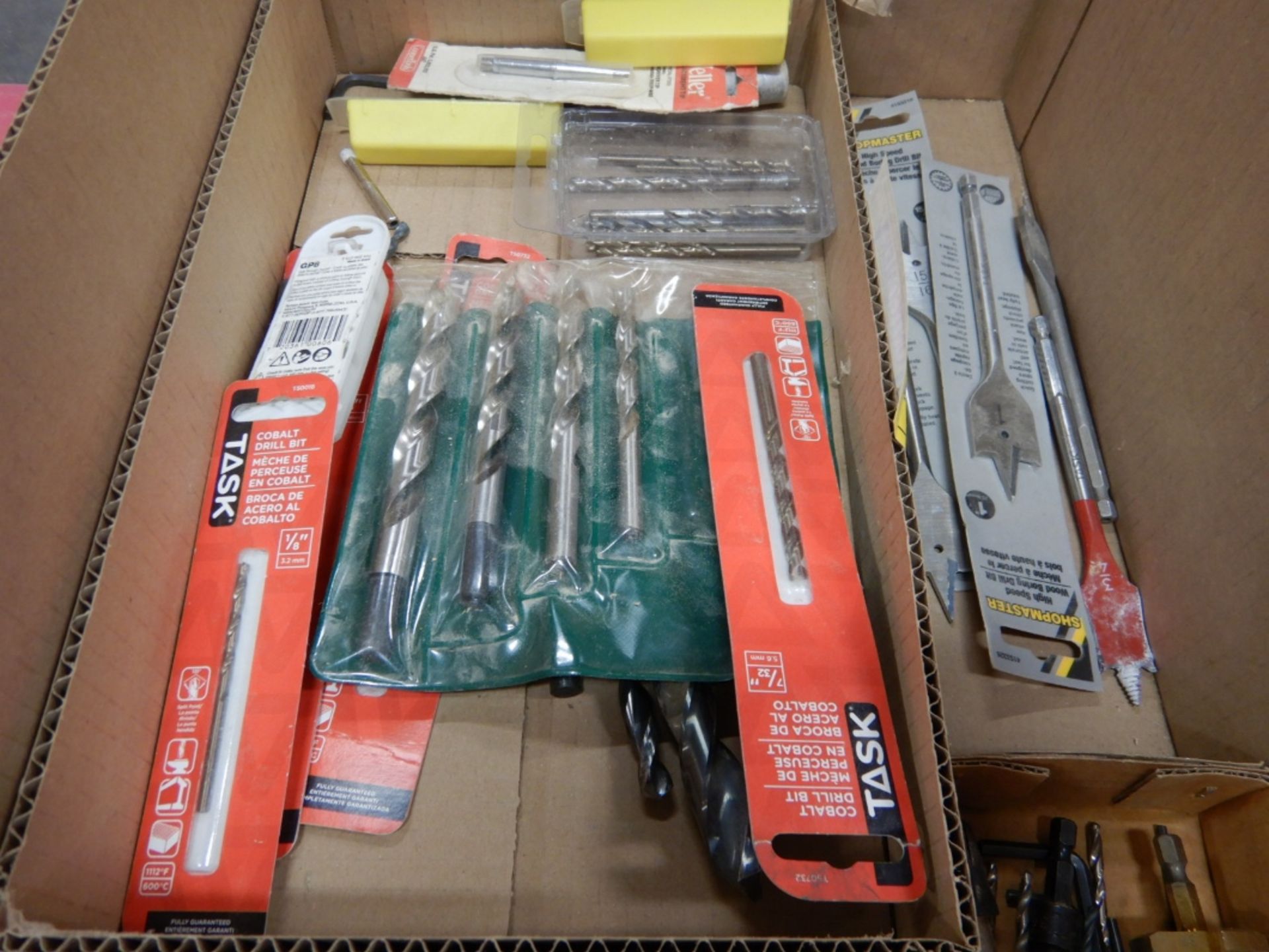 L/O ASSORTED DRILL BITS INCLUDING ROCK BITS, SPADE BITS, GLASS BITS, COUNTER SINK BITS, DIAMOND HOLE - Image 3 of 6