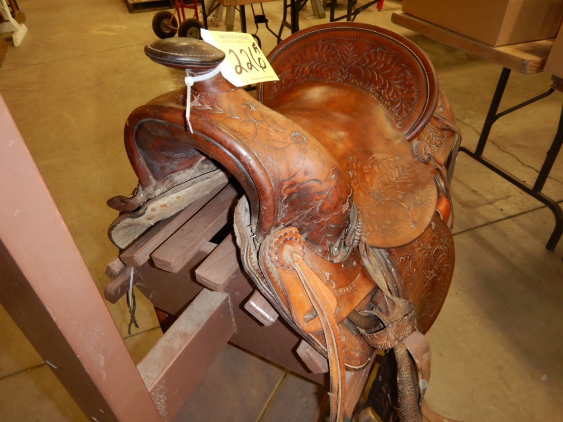 JC HIGGINS/SEARS ROBUCK WESTERN STOCK SADDLE, 14" SLICK SEAT, FULL DBL RIG, RAWHIDE TREE, #5941, - Image 4 of 5