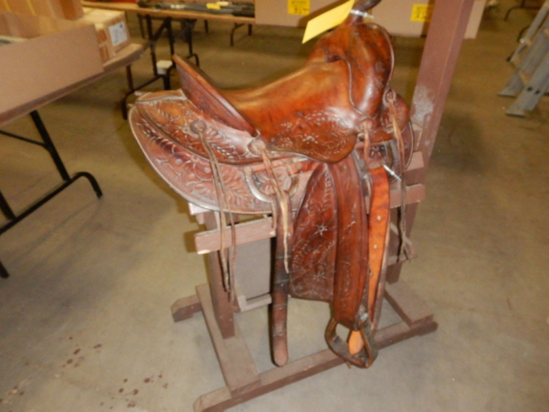 JC HIGGINS/SEARS ROBUCK WESTERN STOCK SADDLE, 14" SLICK SEAT, FULL DBL RIG, RAWHIDE TREE, #5941, - Image 3 of 5