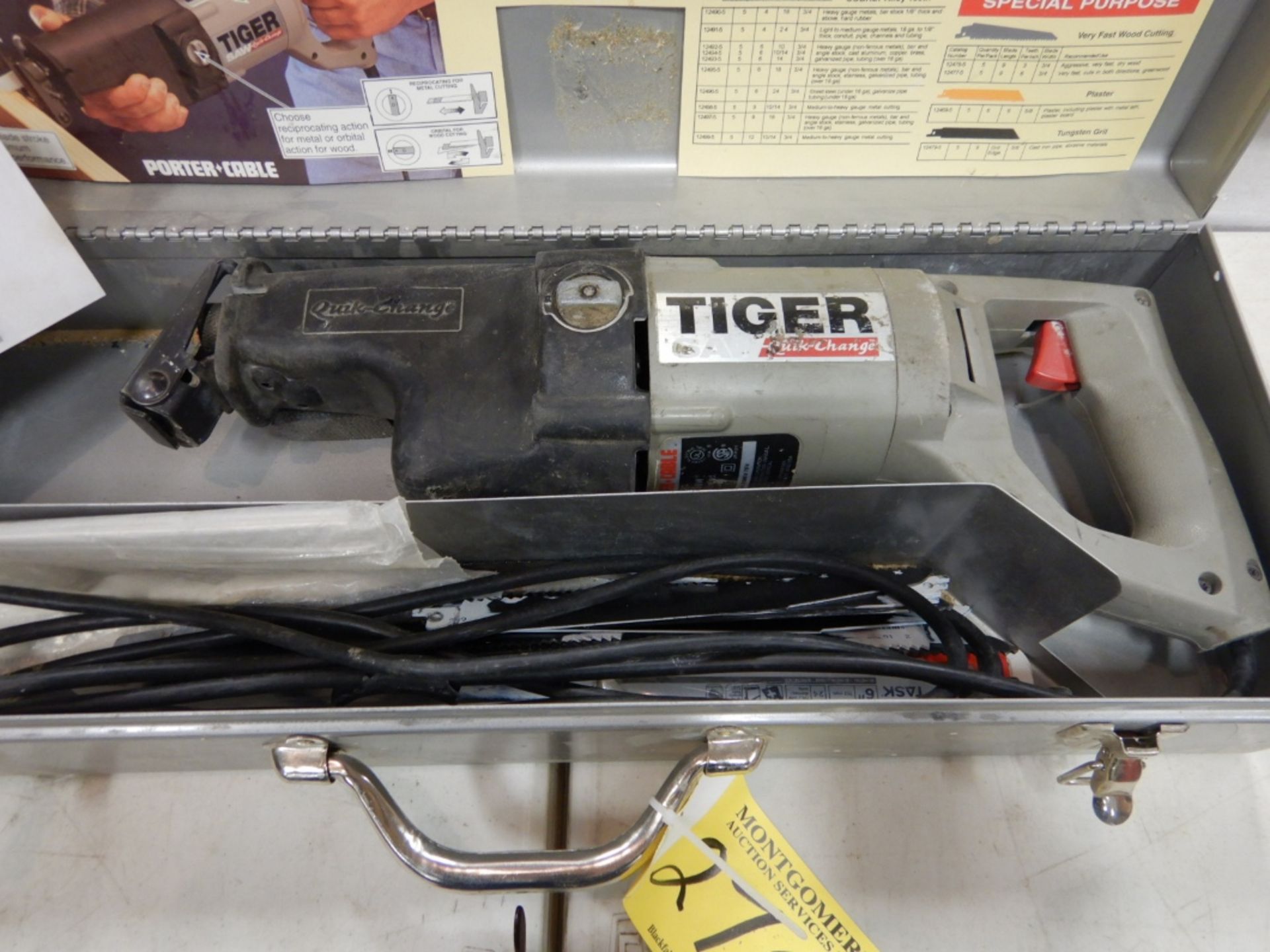 PORTER CABLE TIGER SAW-W/QUICK CHANGE & EXTRA BLADES, MODEL 737 - Image 2 of 4