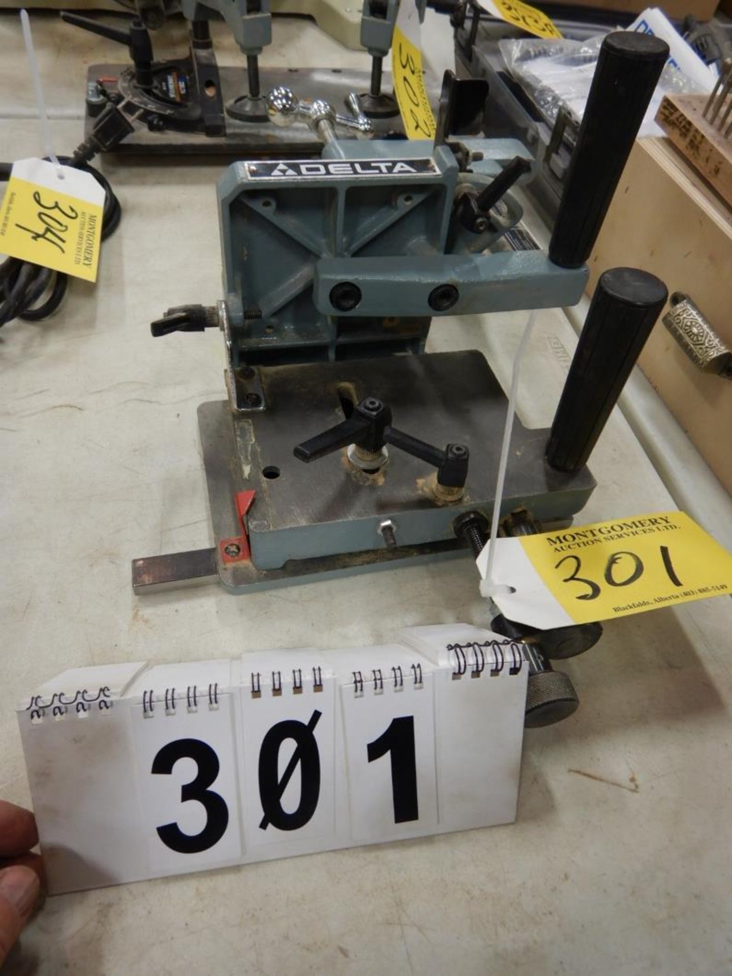 DELTA CLAMPING JIG FOR TABLE SAW - Image 2 of 2