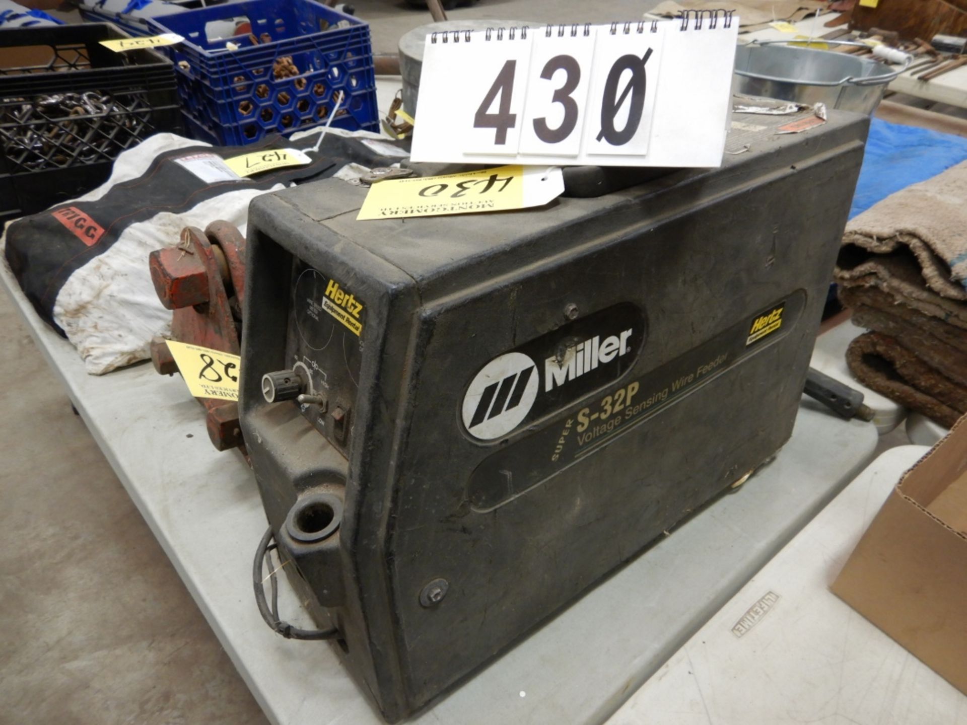 MILLER S-32P VOLTAGE SENSING WIRE FEEDER SUITCASE WELDER