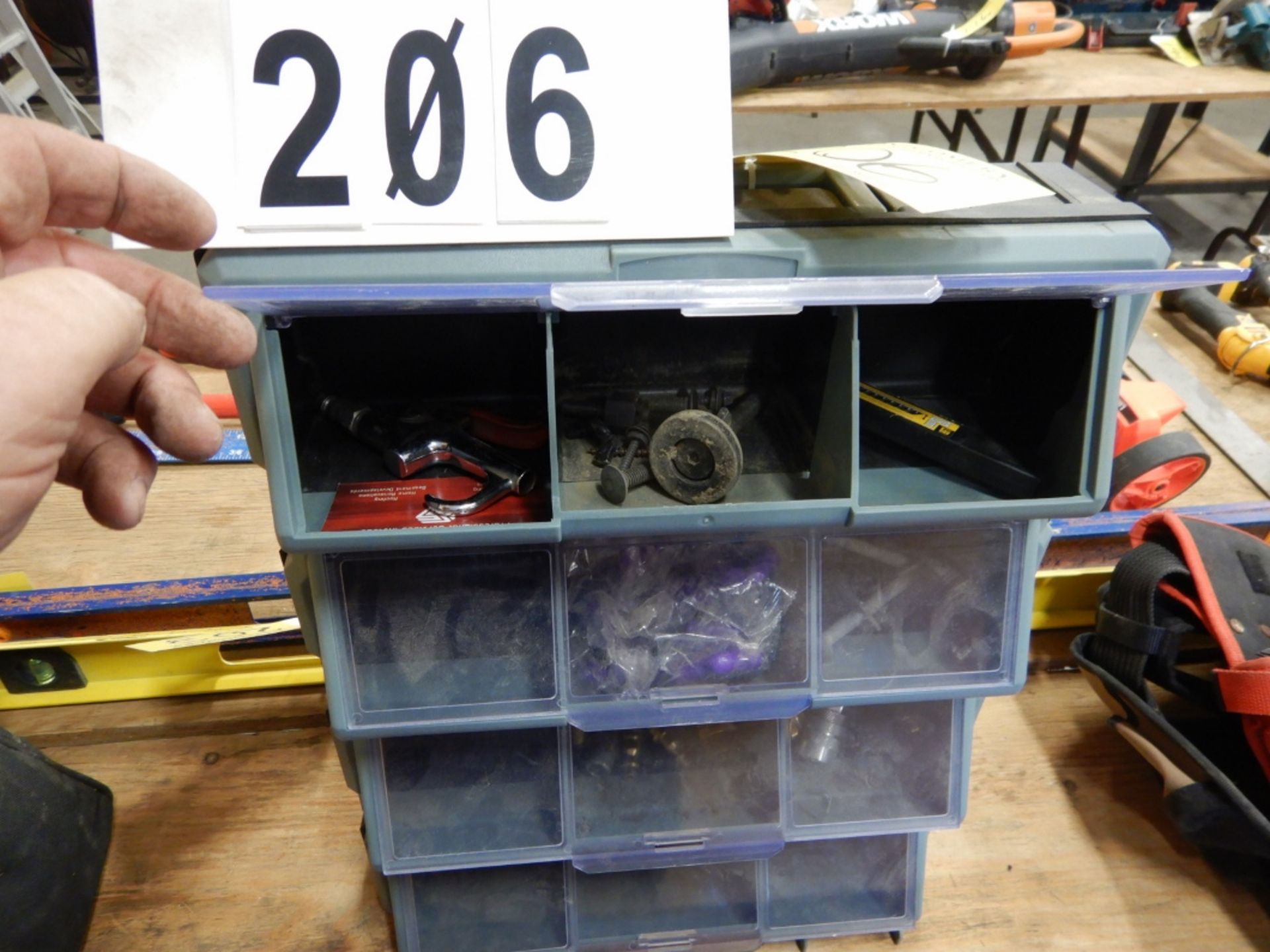 HARDWARE ORGANIZING TRAY W/AIR FITTINGS, SCREW DRIVER BITS, ETC, METAL HARDWARE TRAY W/CARPENTERS - Image 3 of 8