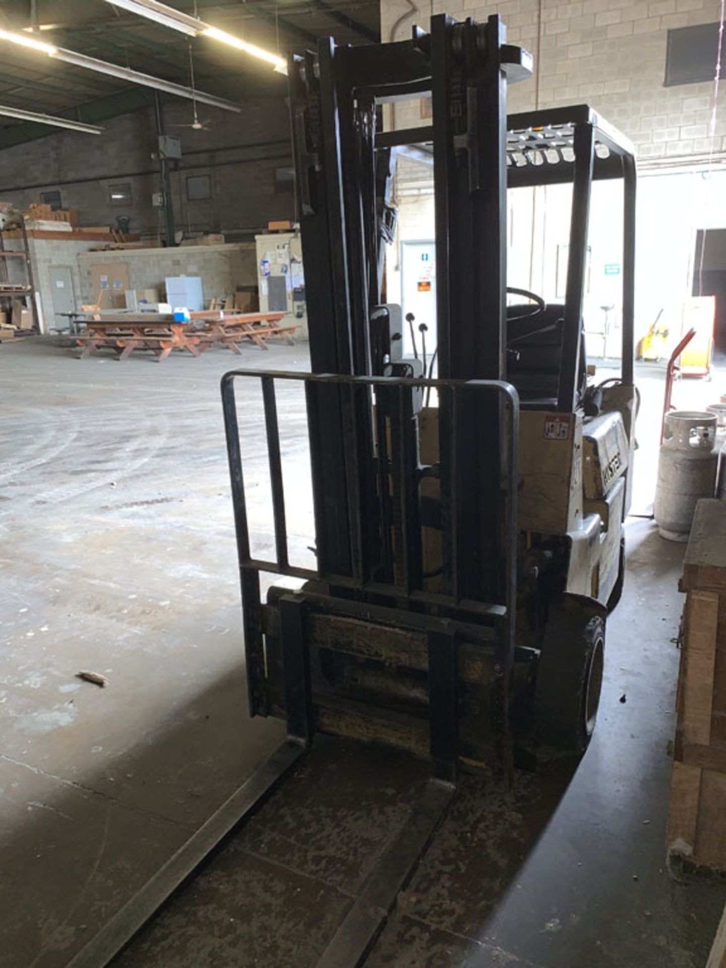 Forklift, Hyster Model S30XL, SN B010B3902G - Image 2 of 4