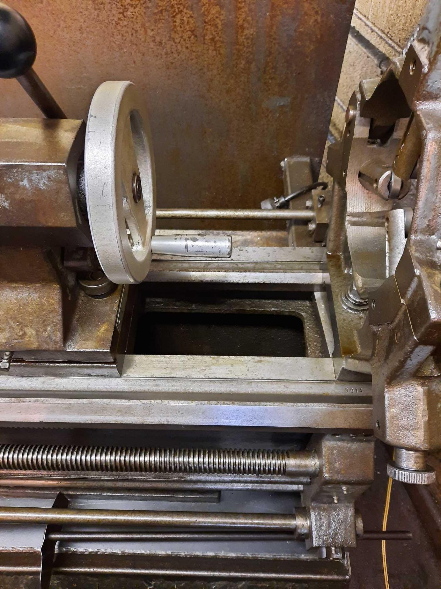 Standard Modern Lathe 16-60 - Image 9 of 18