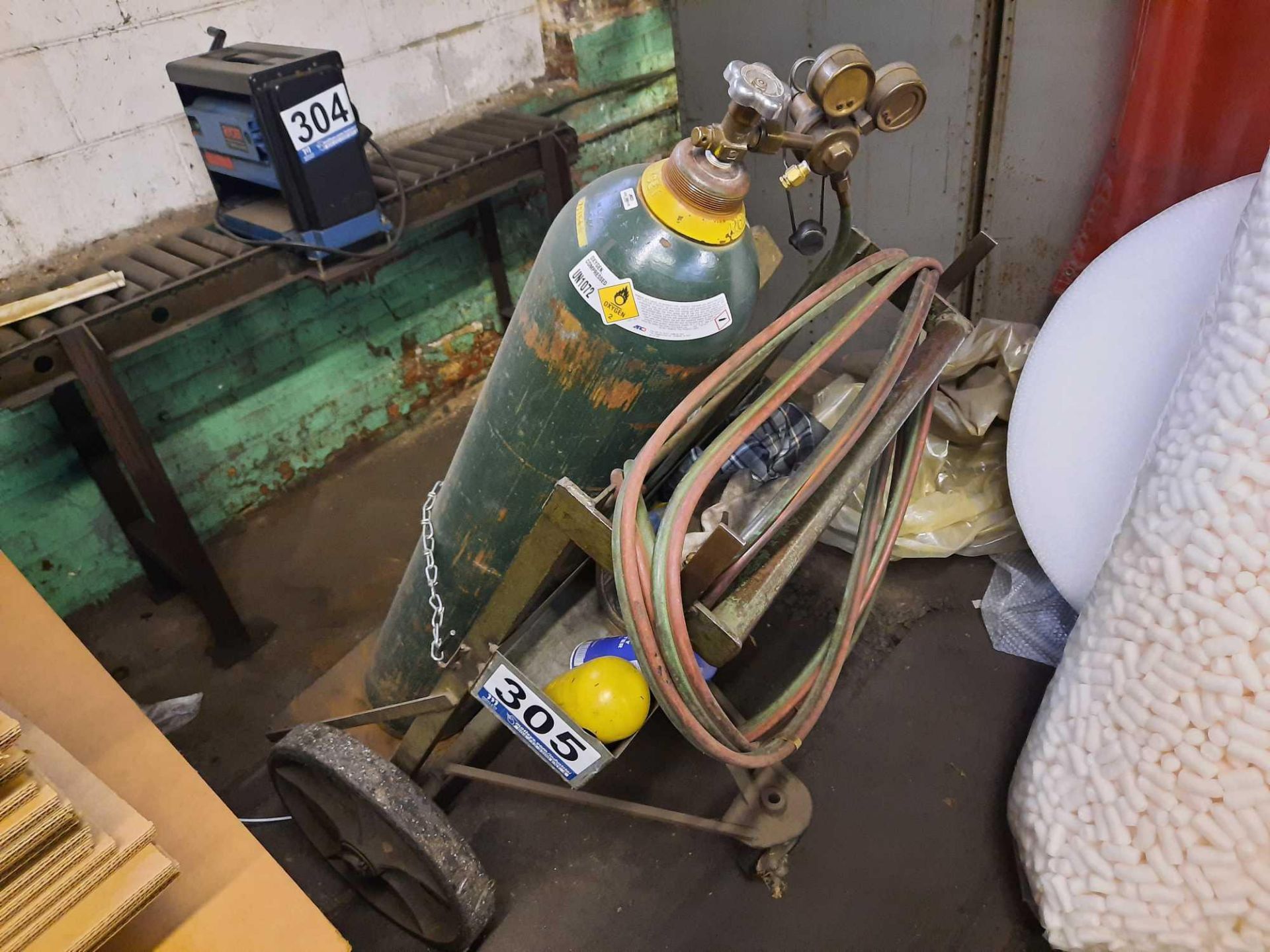 Oxygen Acetylene Tank Cart (Tanks Not Included)