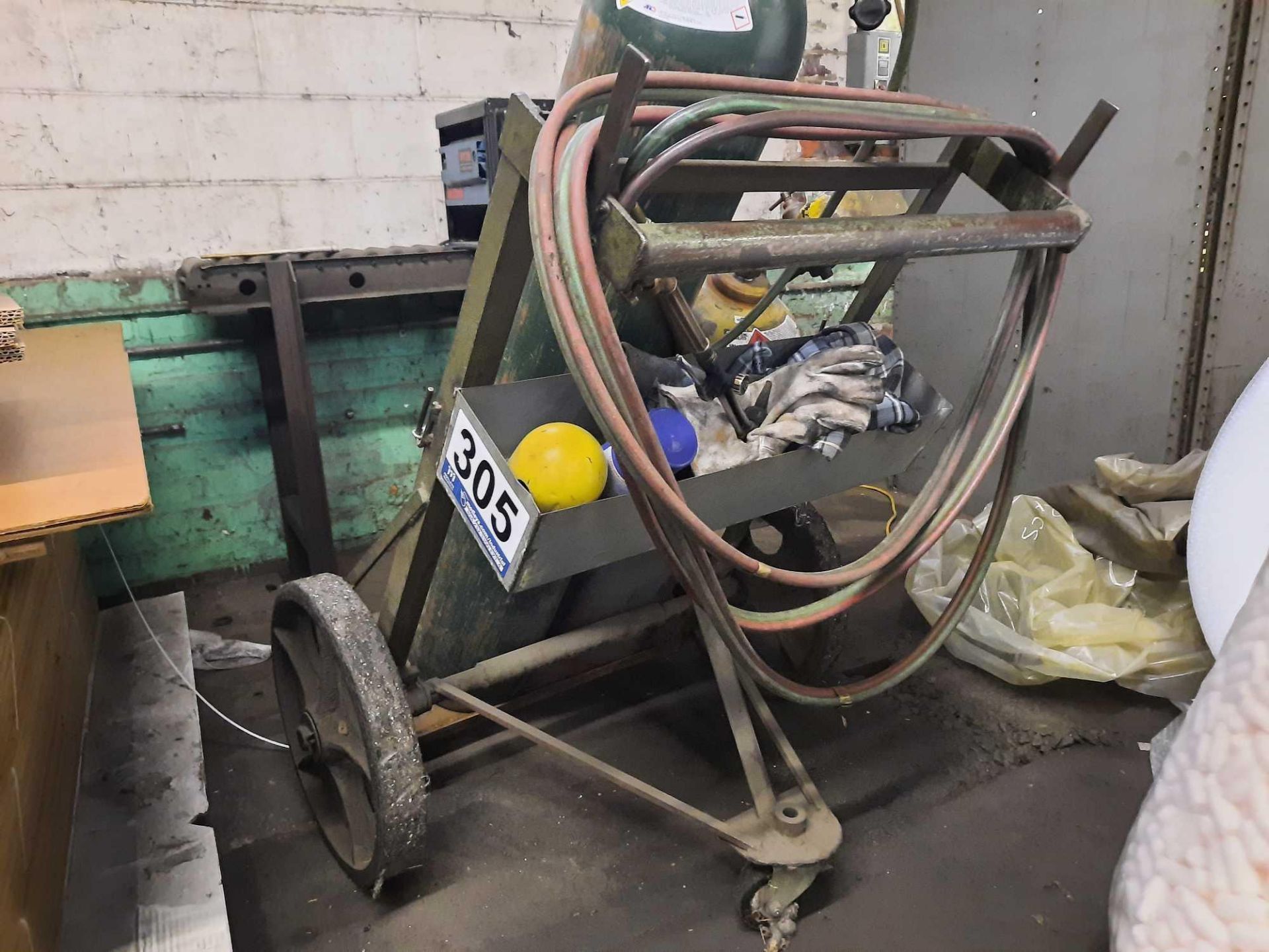 Oxygen Acetylene Tank Cart (Tanks Not Included) - Bild 3 aus 3