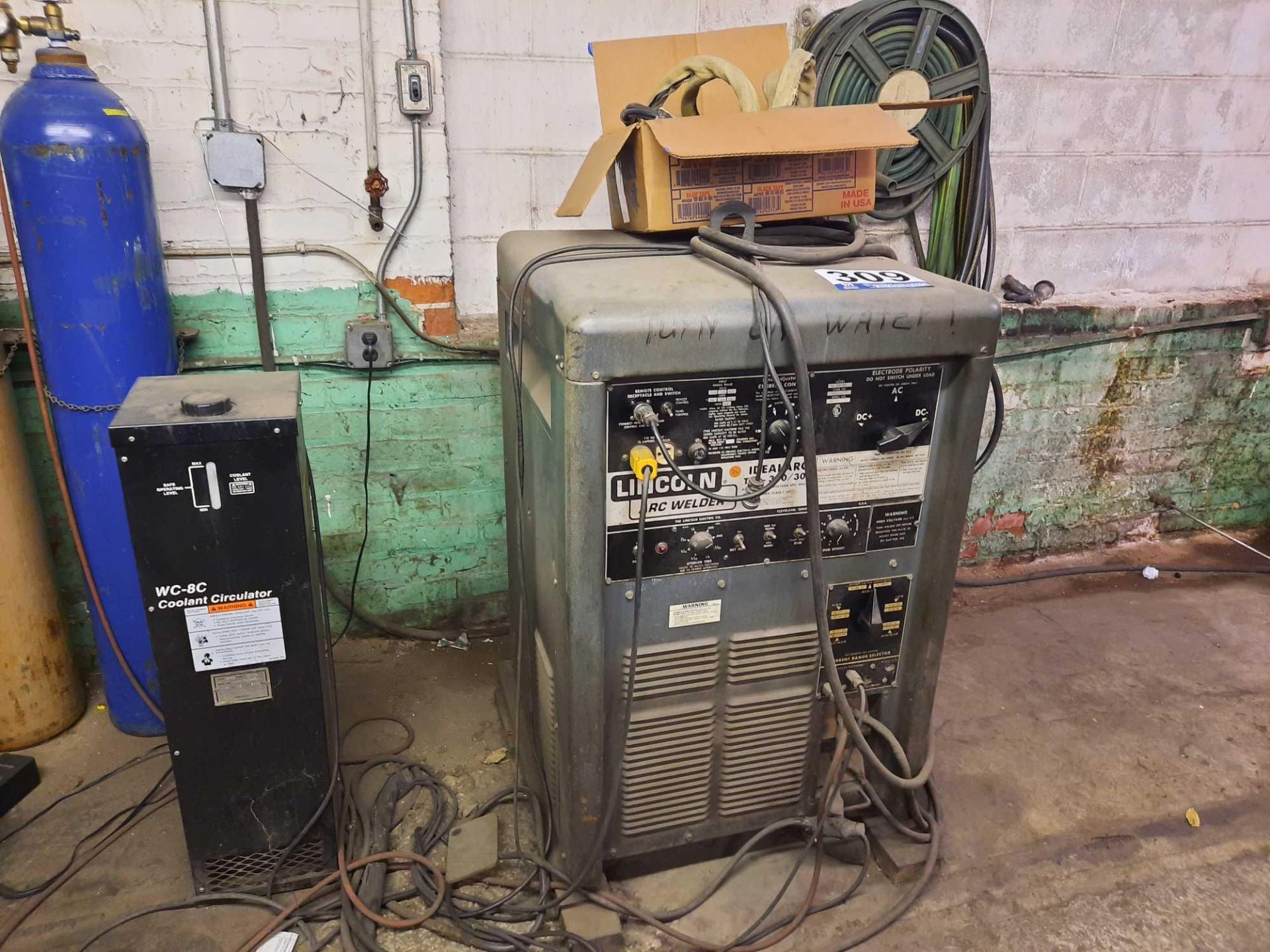 Lincoln Arc Welder W/ WC-8C Coolant Circulator