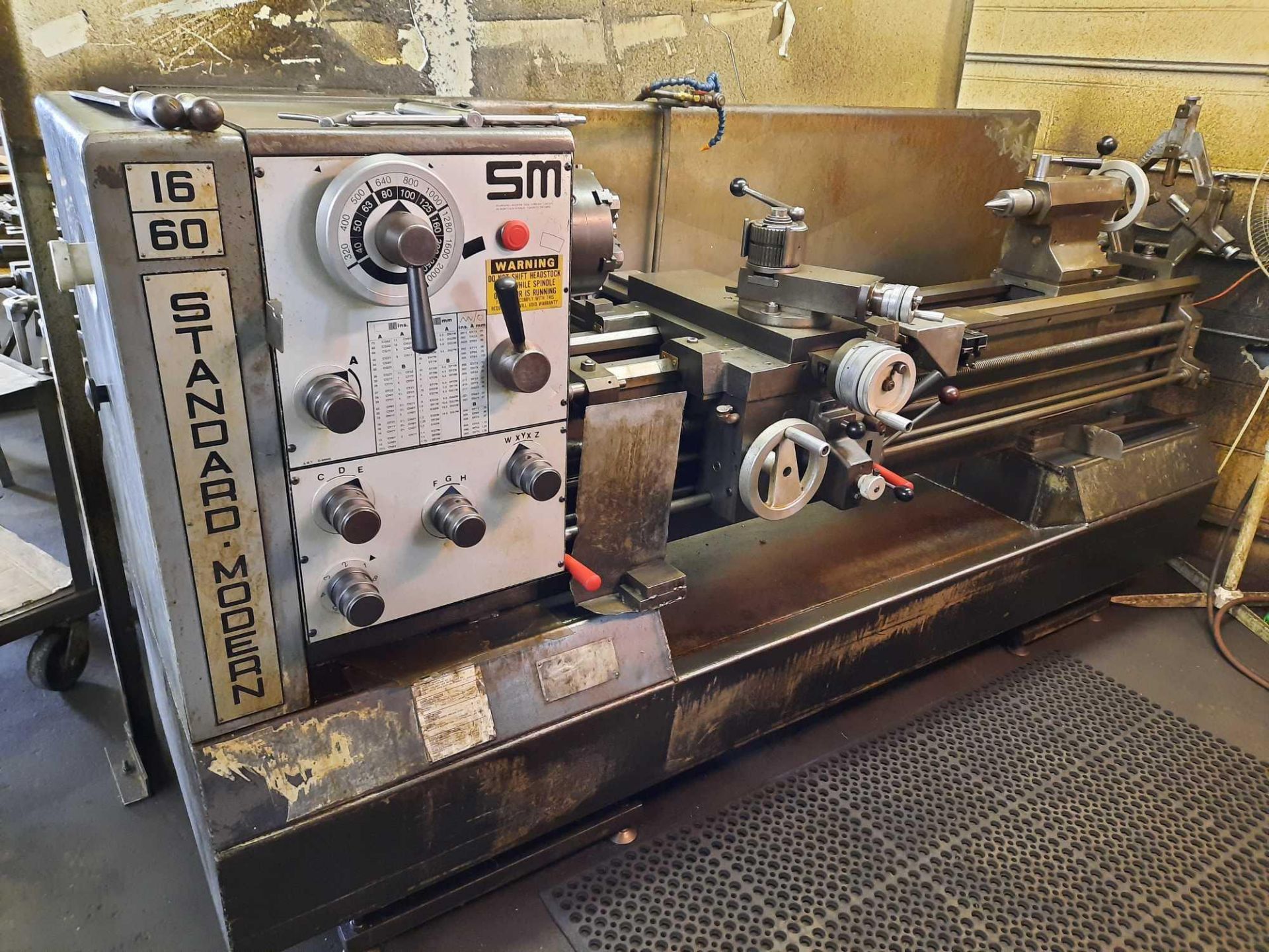 Standard Modern Lathe 16-60