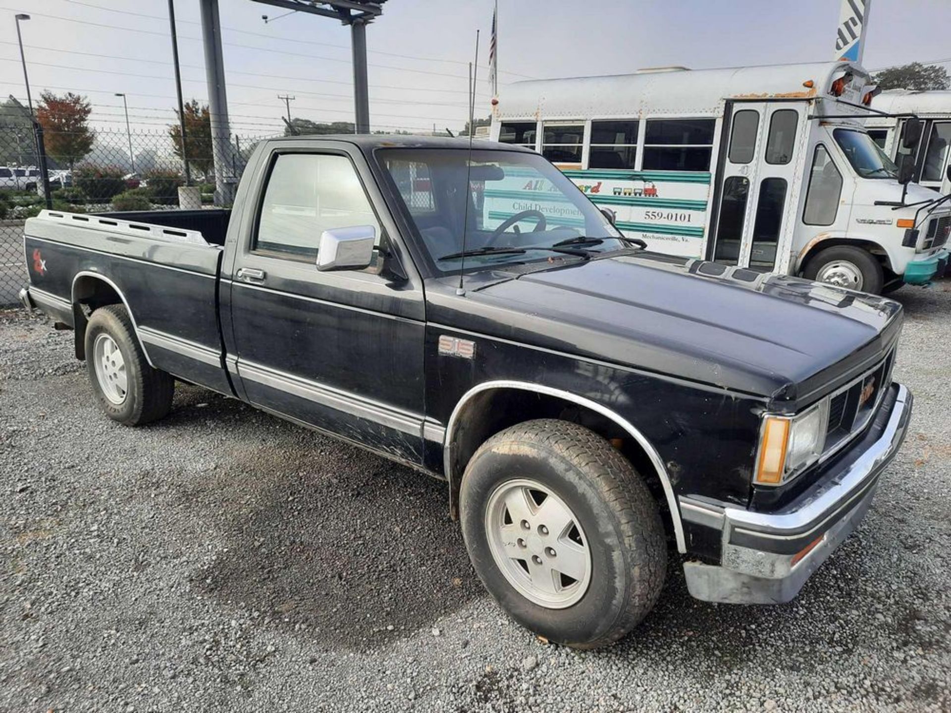 1987 GMC S15 4x4 SIERRA PICKUP - Image 4 of 13