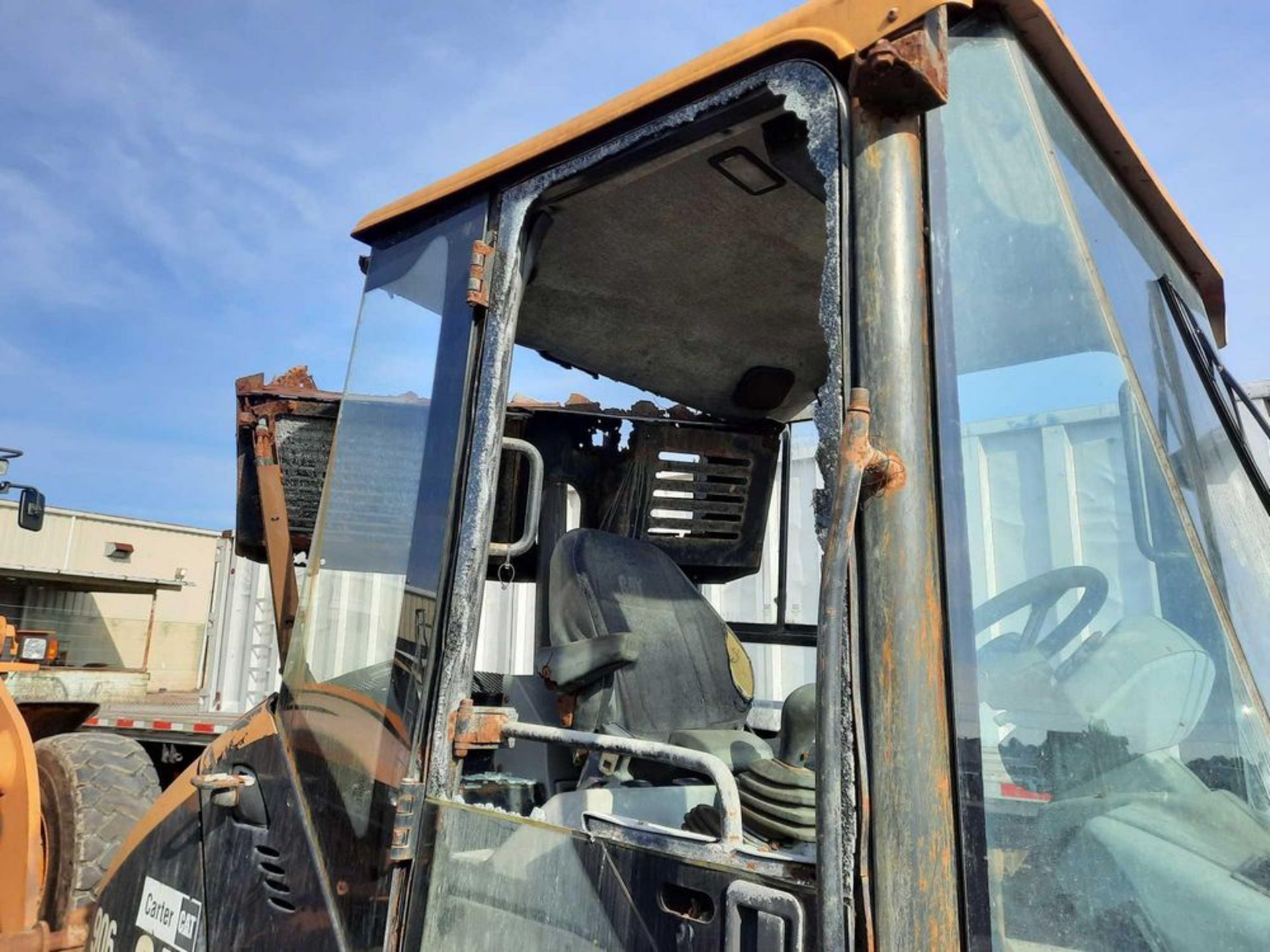 2004 CATERPILLAR 906 WHEEL LOADER (INOP) - Image 16 of 22