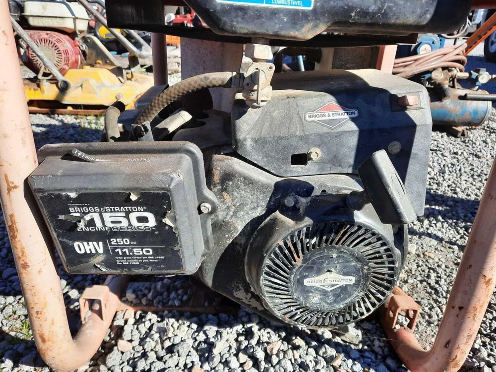 HUSKY 3750 GENERATOR - Image 6 of 8