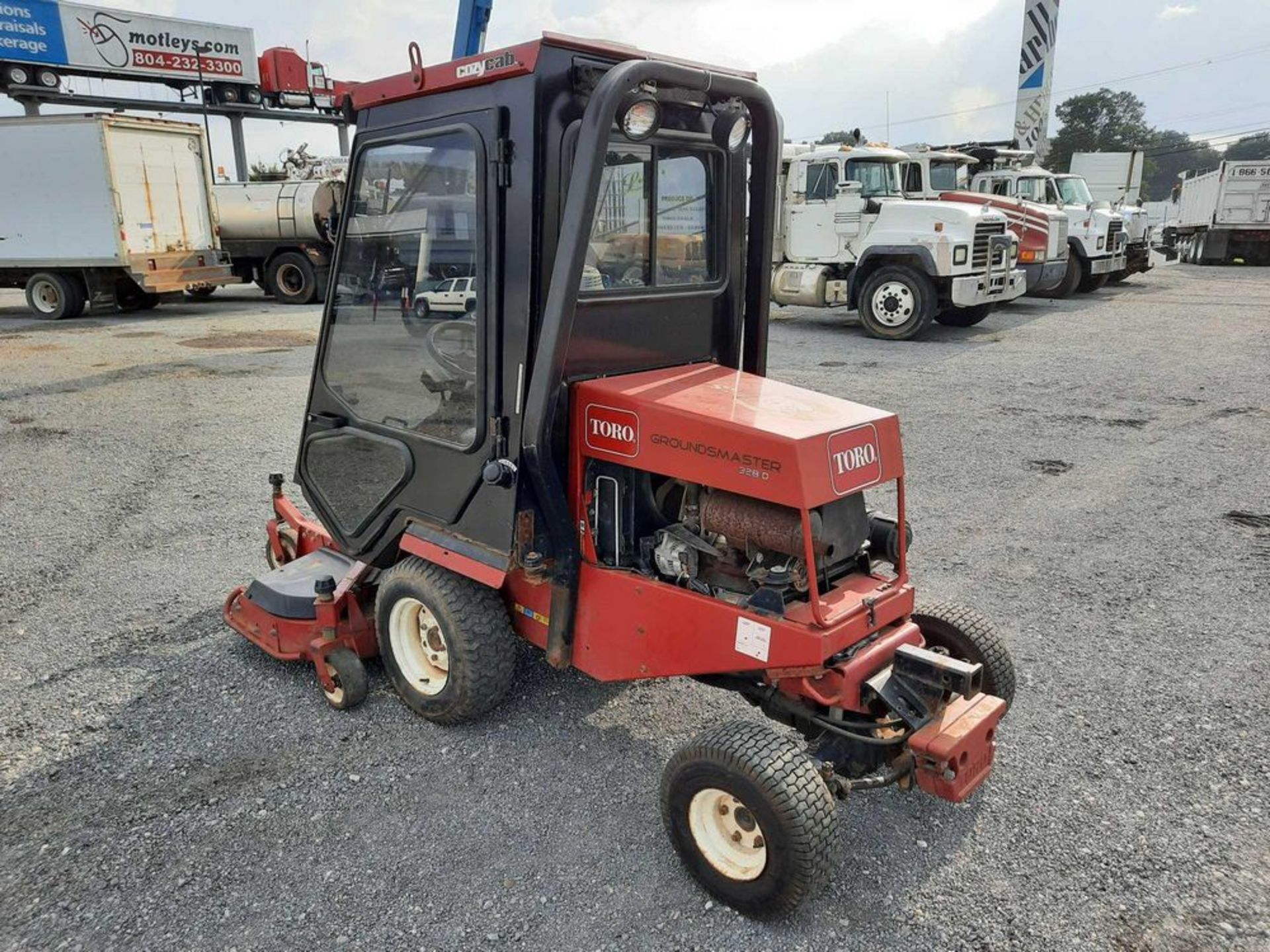 TORO 4X4 GROUNDMASTER MOWER SWEEPER - Bild 2 aus 16