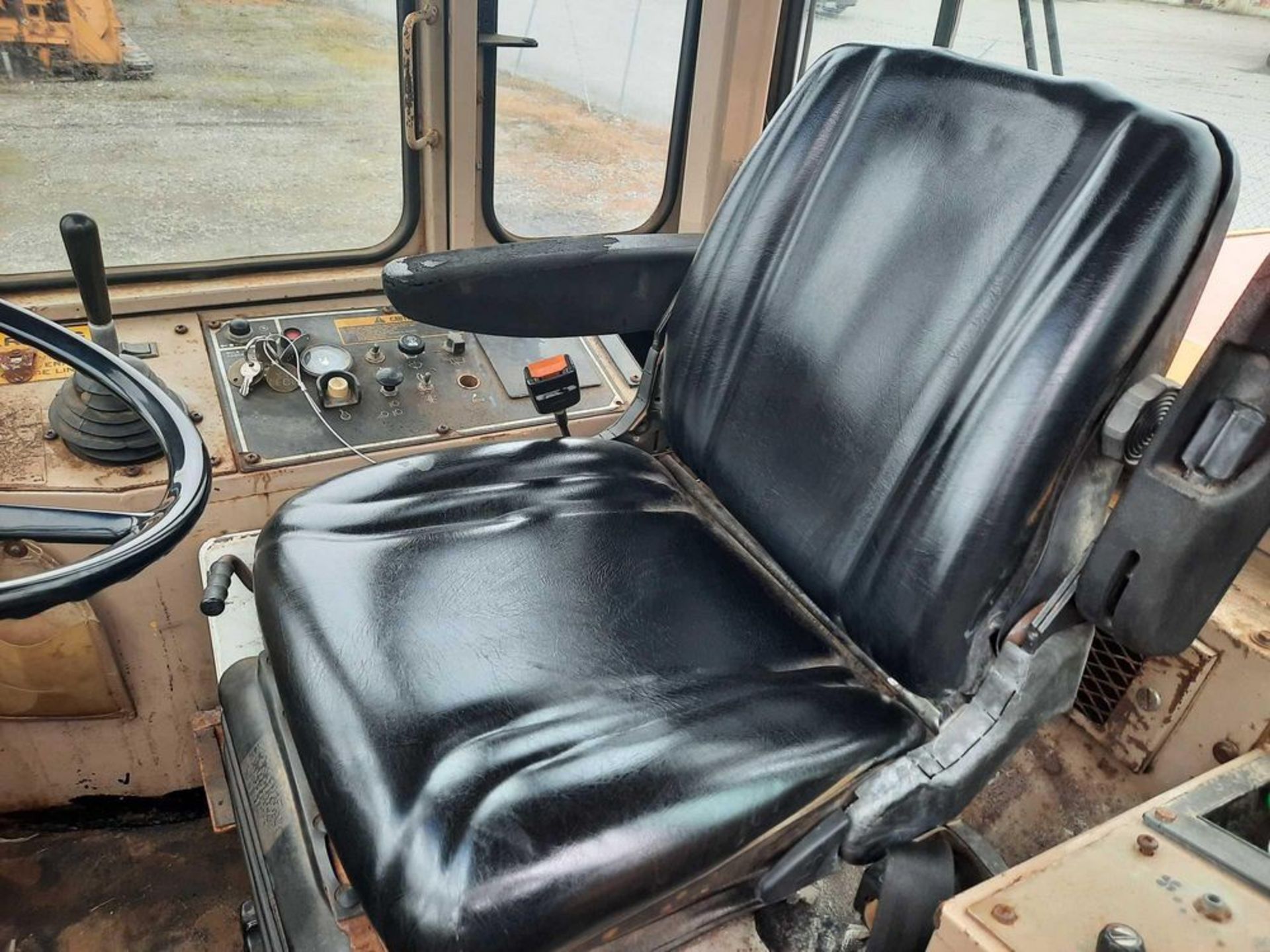 1990 JOHN DEERE 544E WHEEL LOADER (VDOT UNIT: R65070) - Image 9 of 14