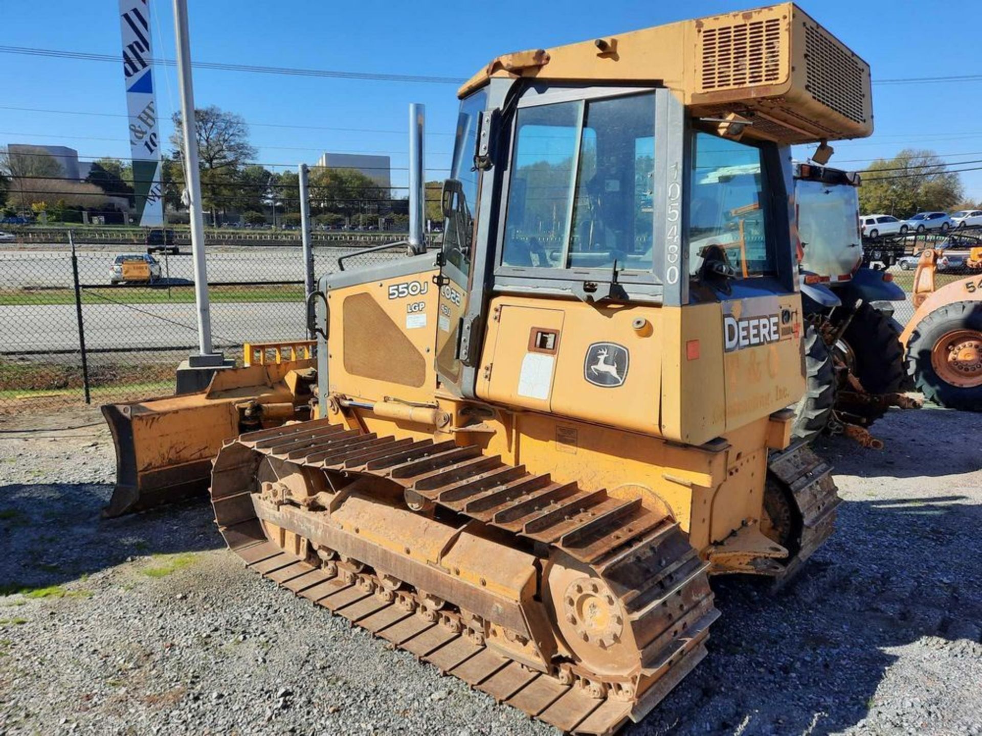 2005 JOHN DEERE 550J CRAWLER DOZER - Image 3 of 16