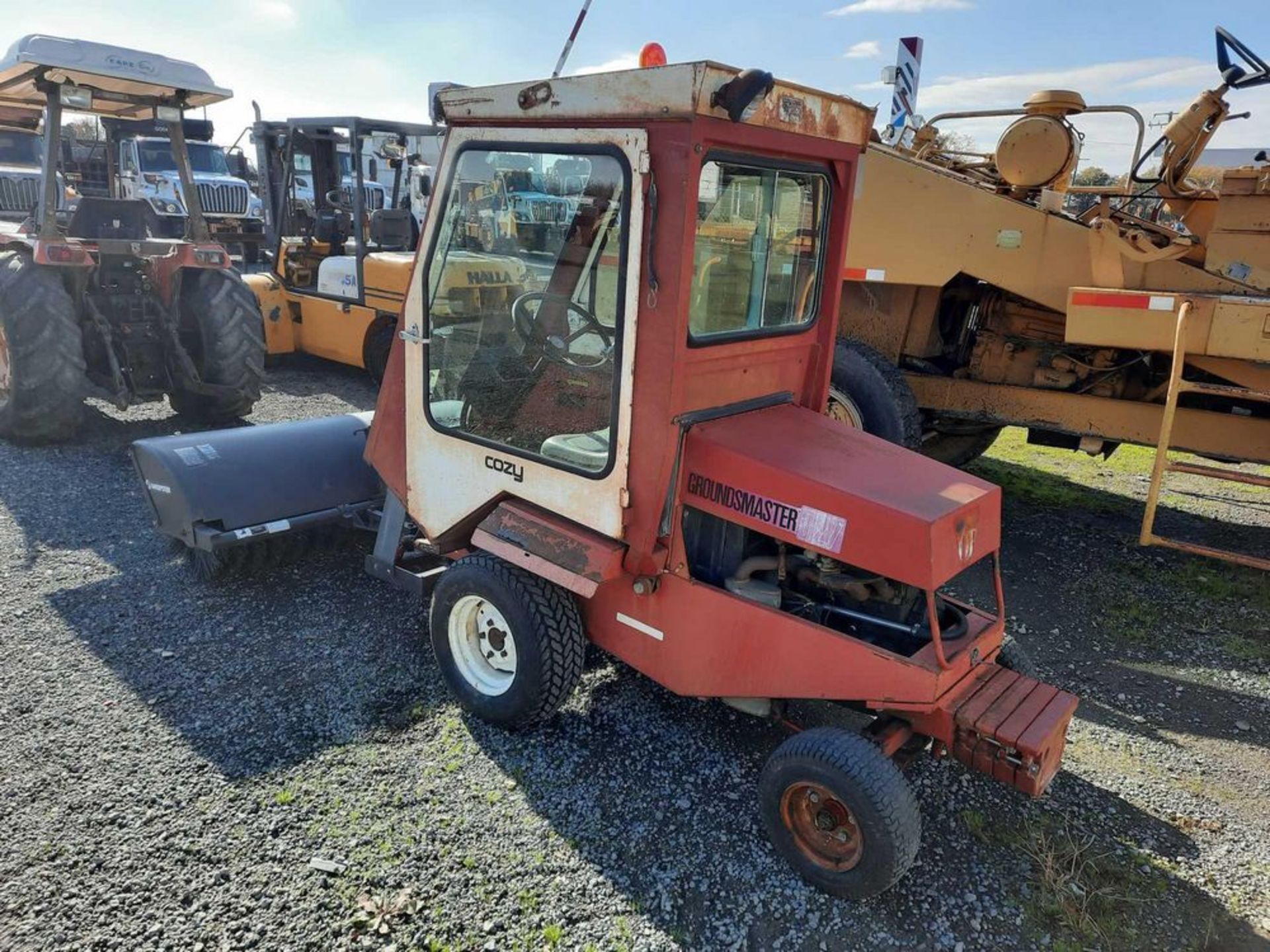 TORO GROUNDMASTER 327 - Image 2 of 18