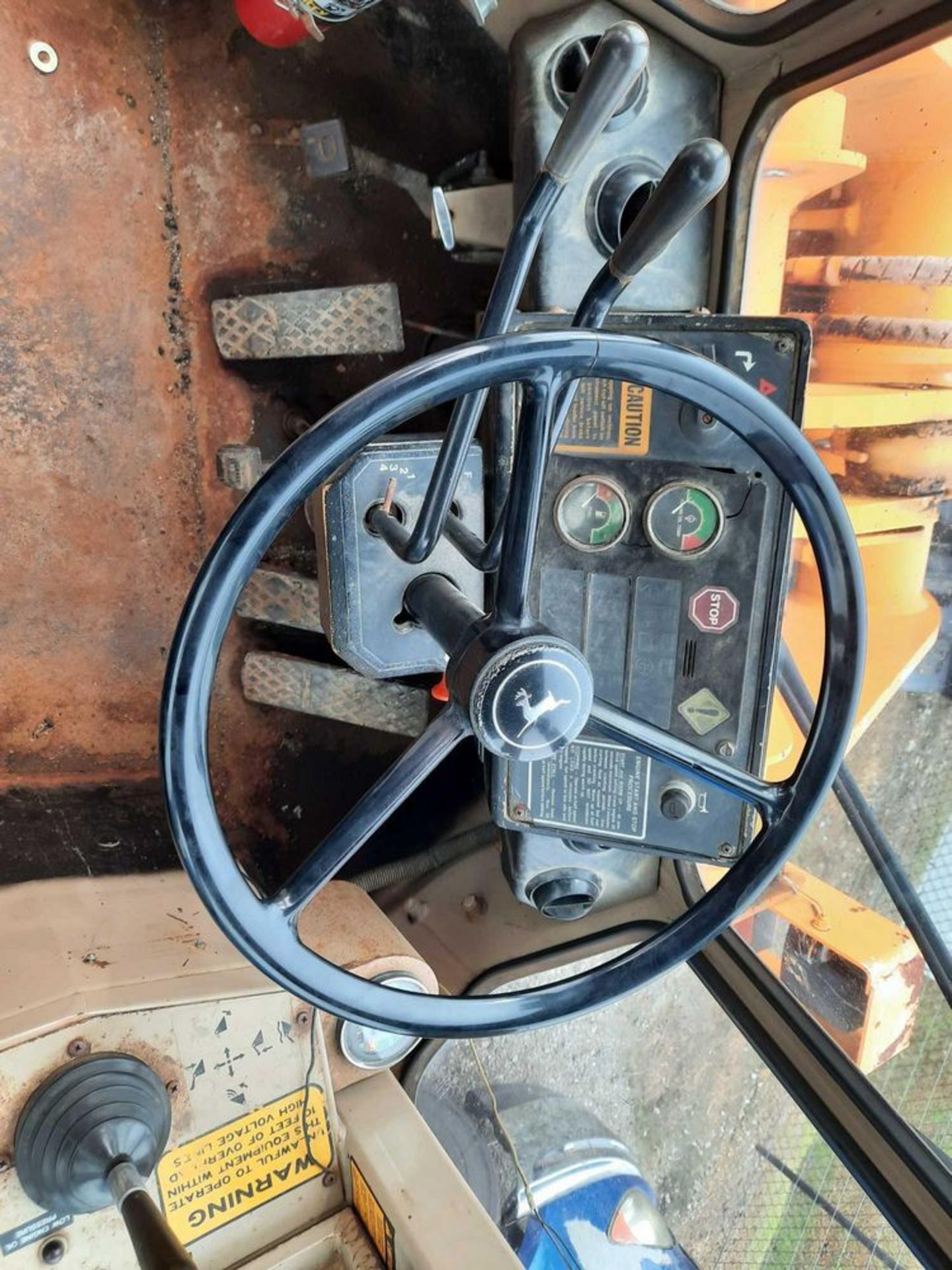 1989 JOHN DEERE 544E WHEEL LOADER (VDOT UNIT:... R61315) - Image 9 of 17