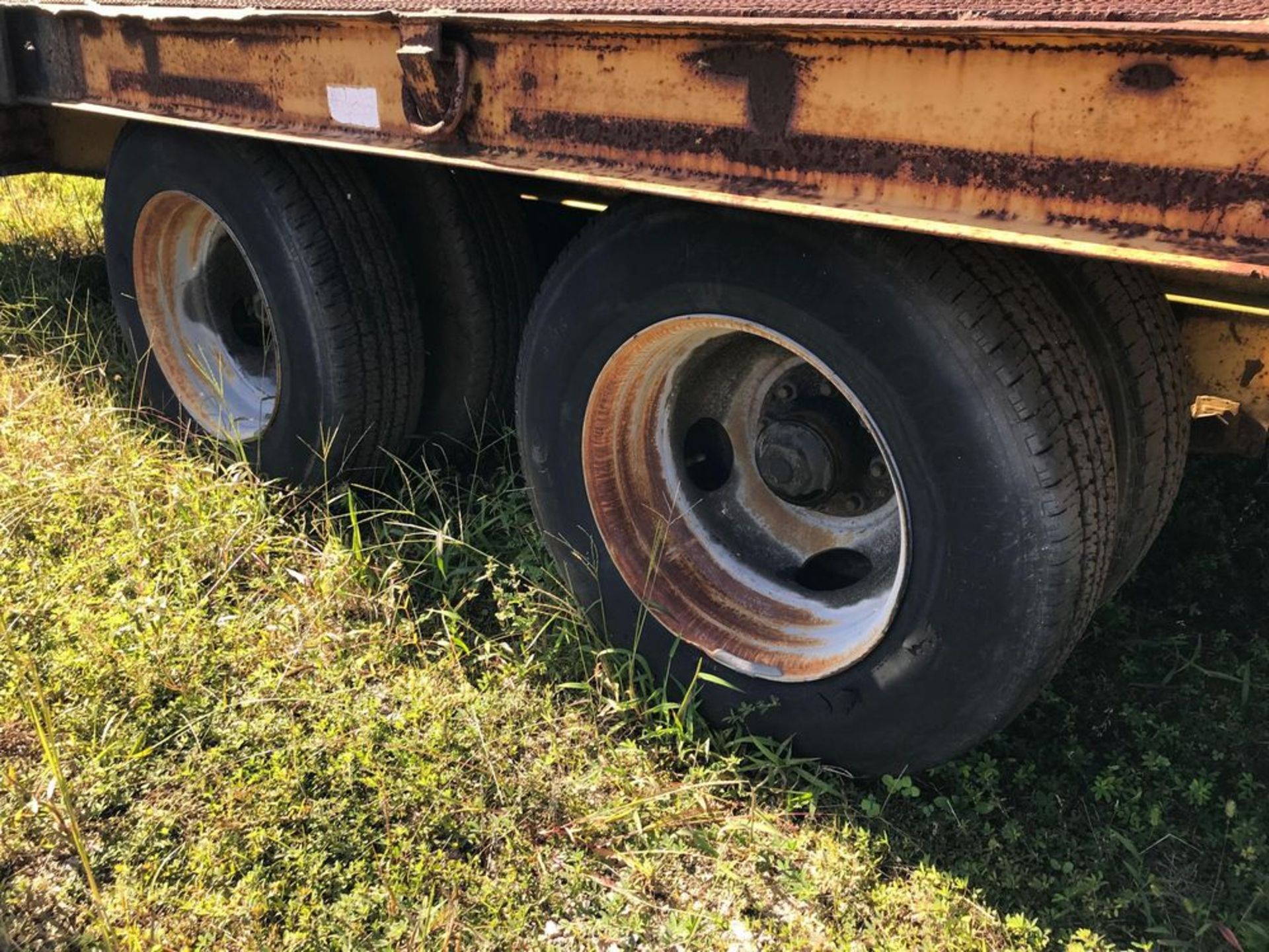 1995 CROSLEY 10 TON T/A EQUIPMENT TRAILER (CSX Unit# ET9516) - Image 11 of 13