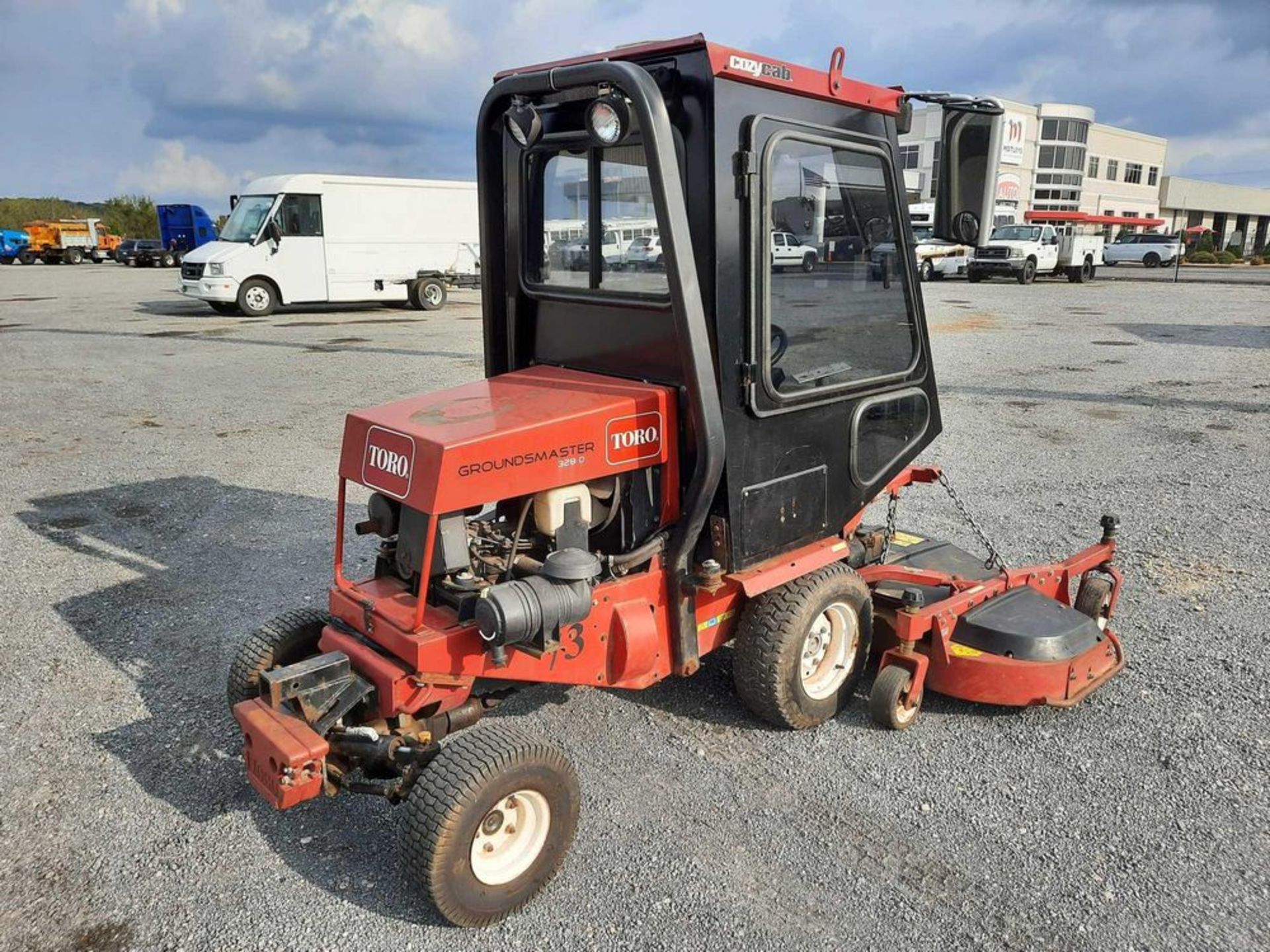 TORO 4X4 GROUNDMASTER MOWER SWEEPER - Image 3 of 16