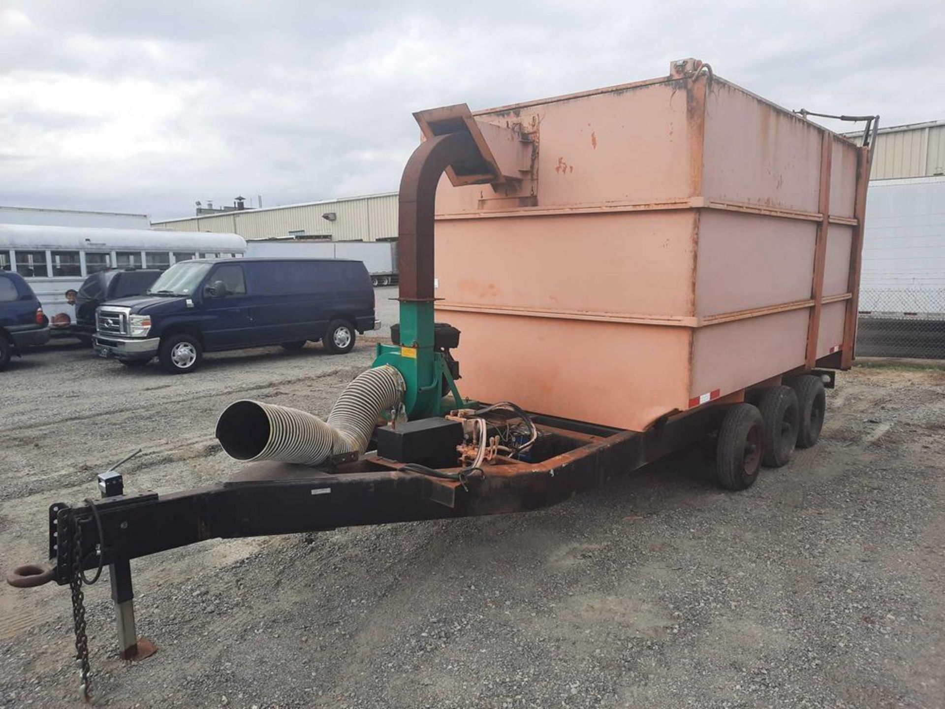 14' LEAF VAC TRI AXLE DUMP TRAILER