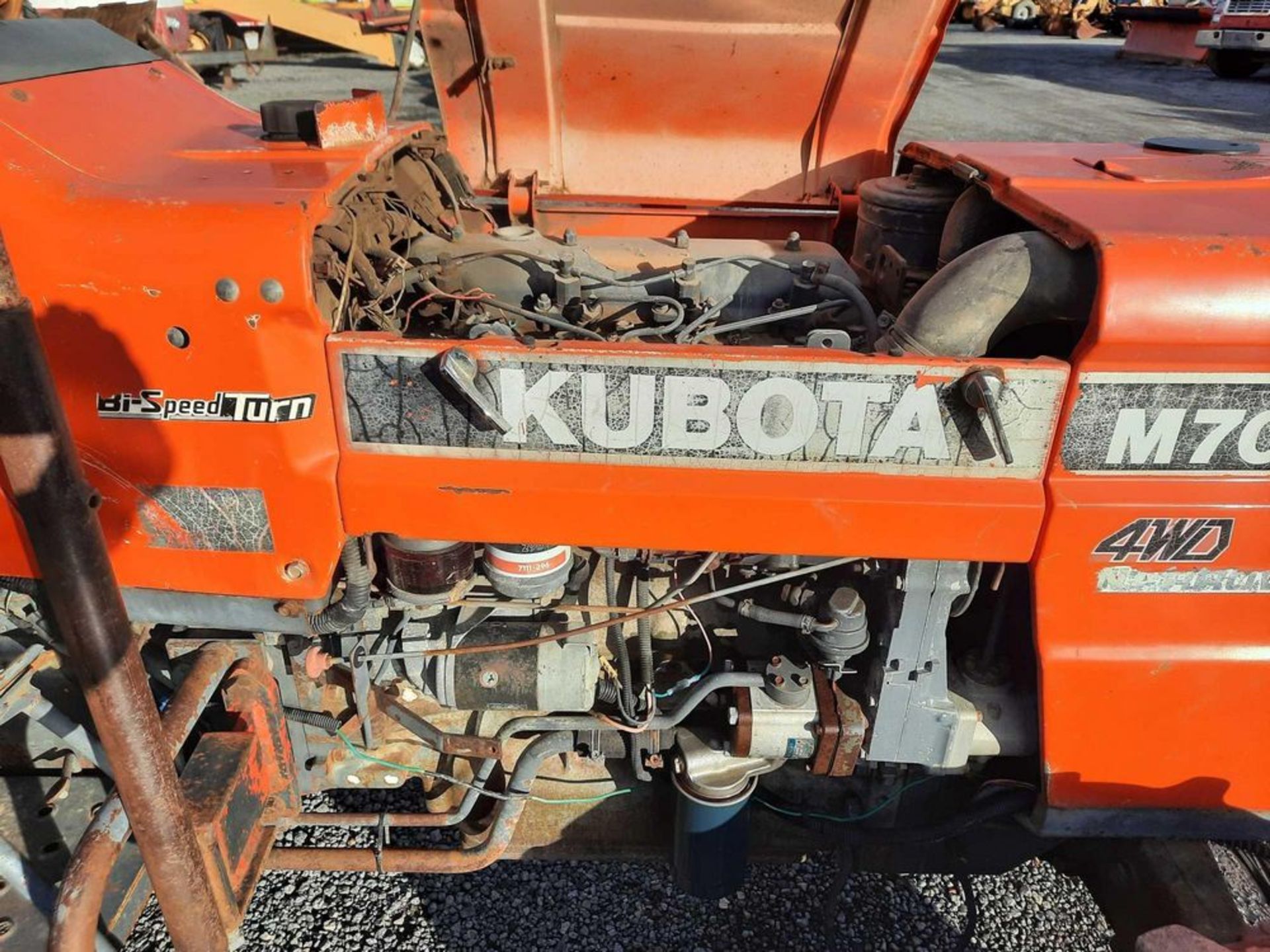 KUBOTA M7030 TRACTOR - Image 10 of 14