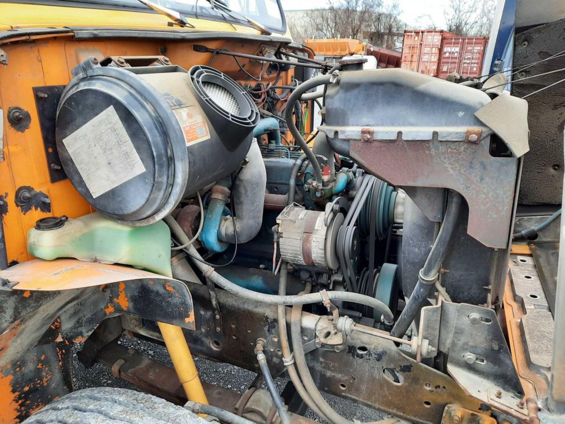 1990 INTERNATIONAL 4900 STAKE BODY CRANE TRUCK (HC UNIT: HC-2102-021) - Bild 11 aus 15