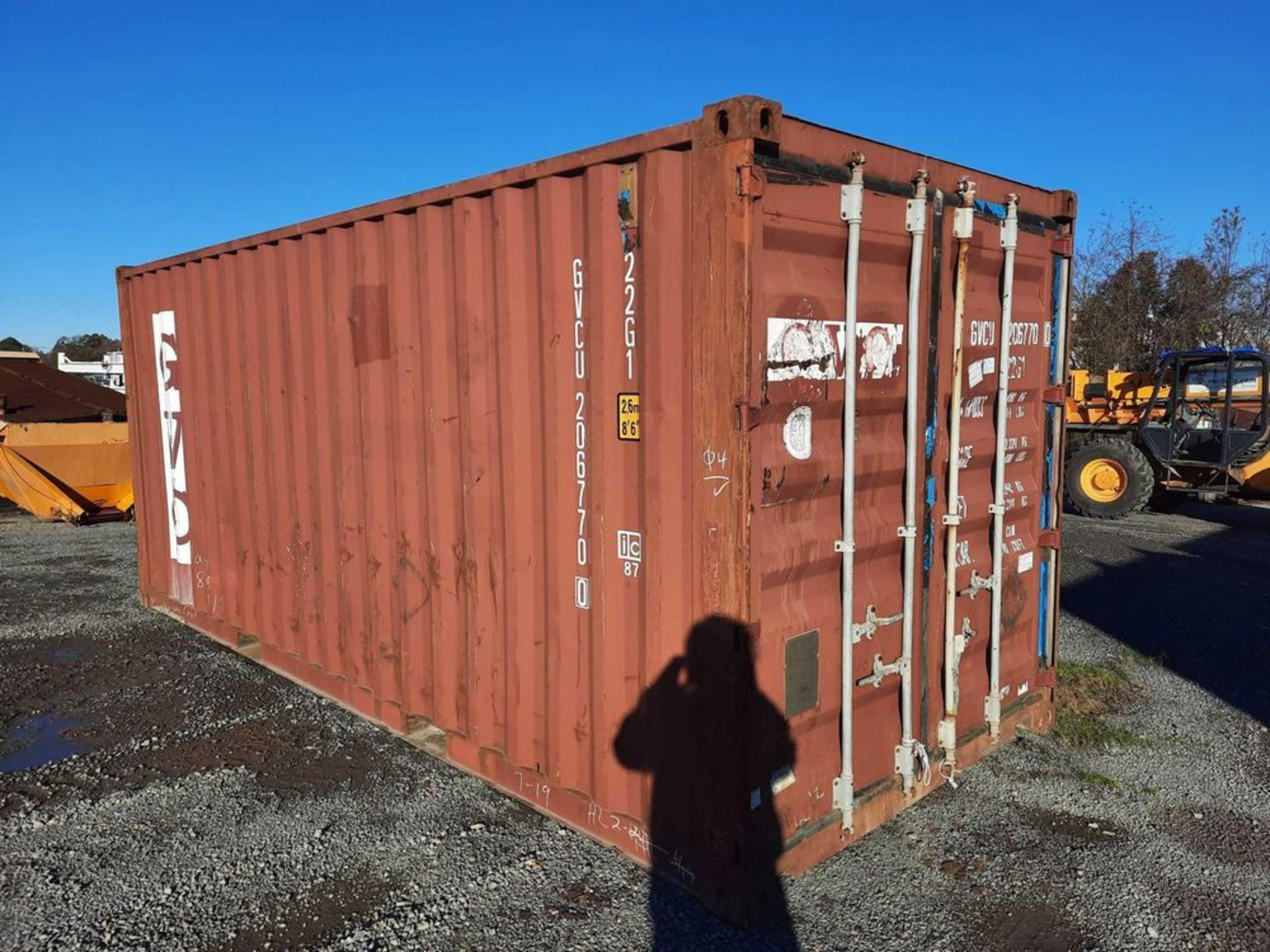 20' SHIPPING CONTAINERS - Image 2 of 7