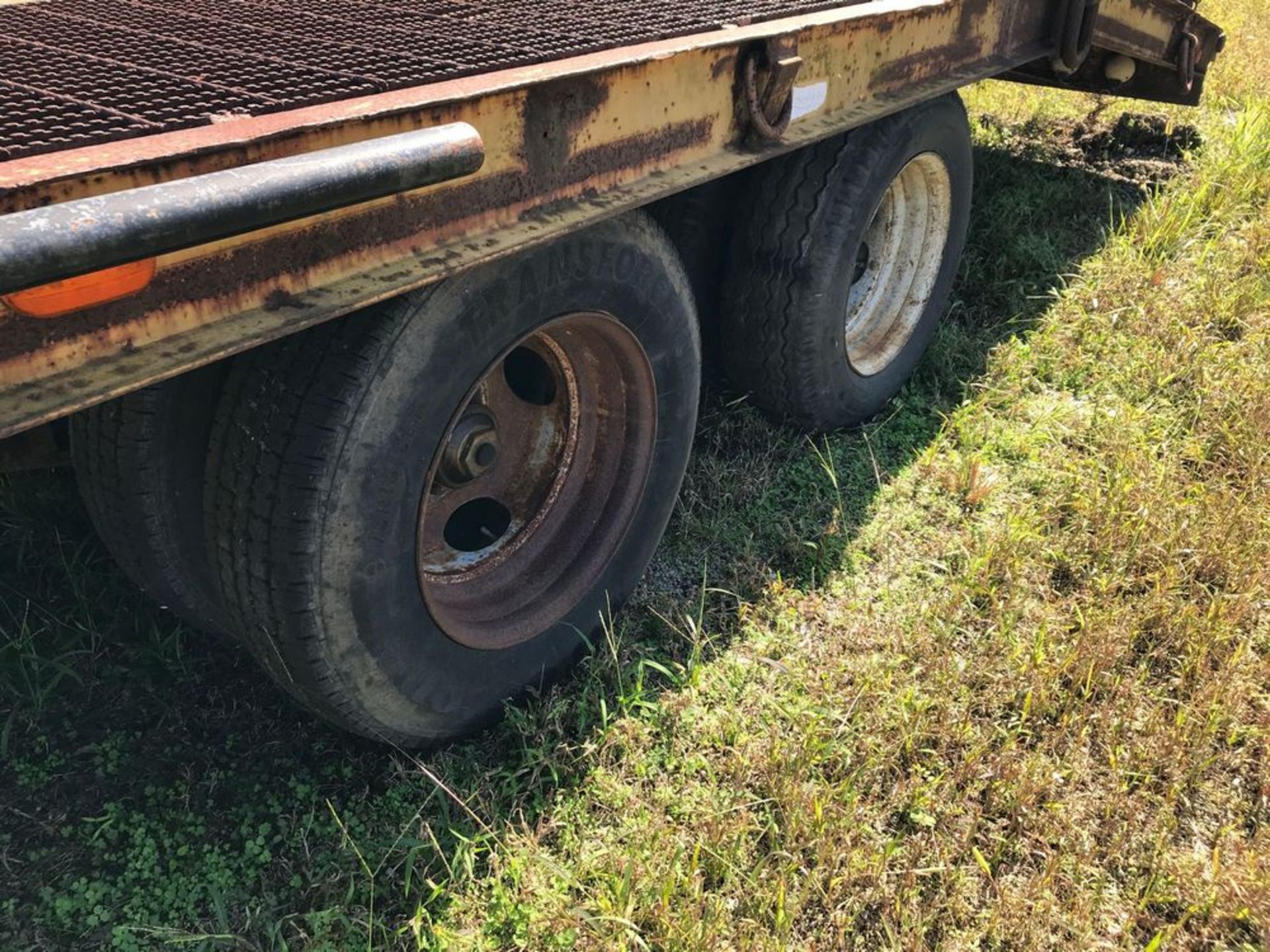 1995 CROSLEY 10 TON T/A EQUIPMENT TRAILER (CSX Unit# ET9516) - Image 4 of 13