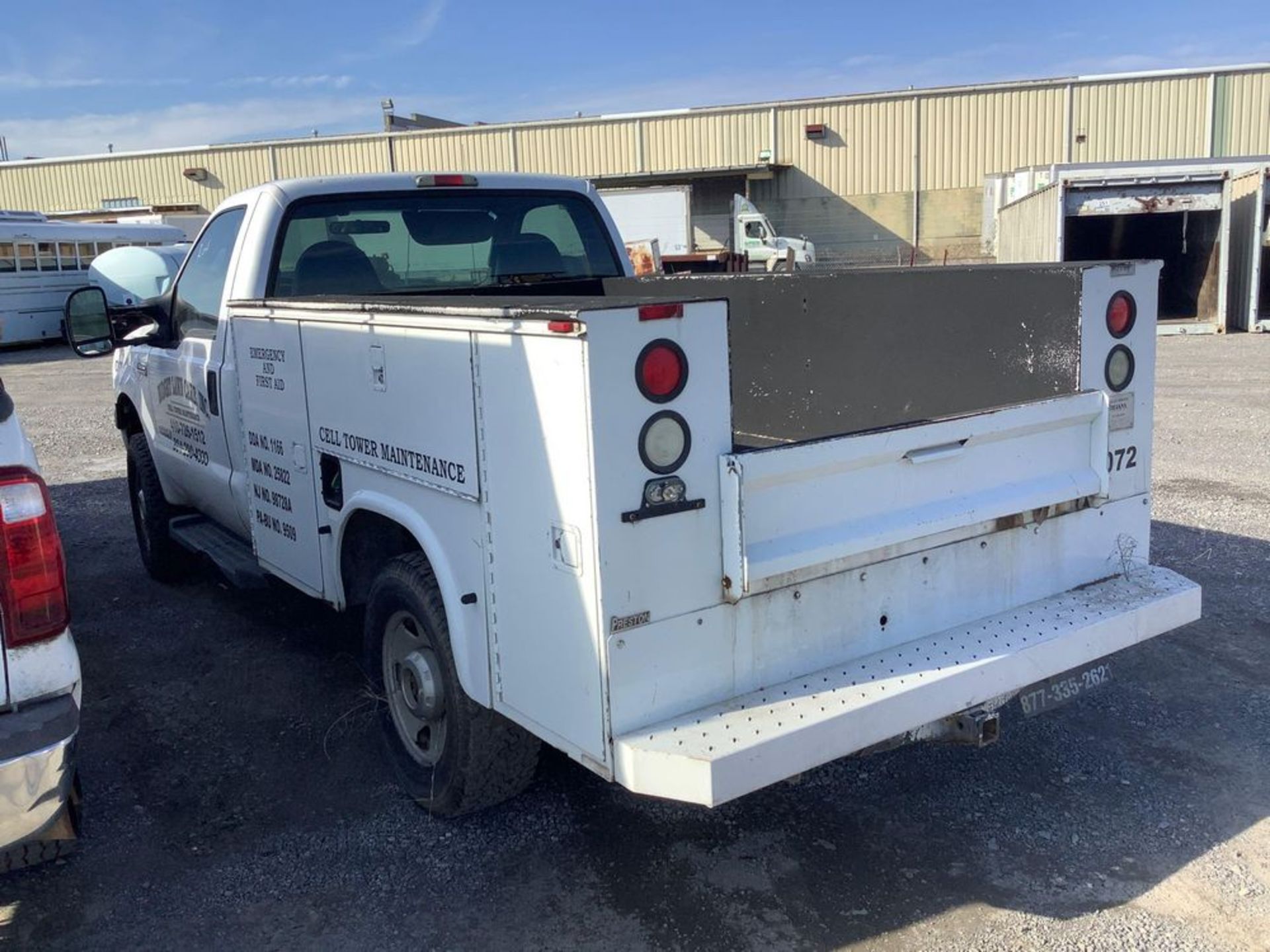 2006 FORD F250 SERVICE TRUCK - Image 3 of 16